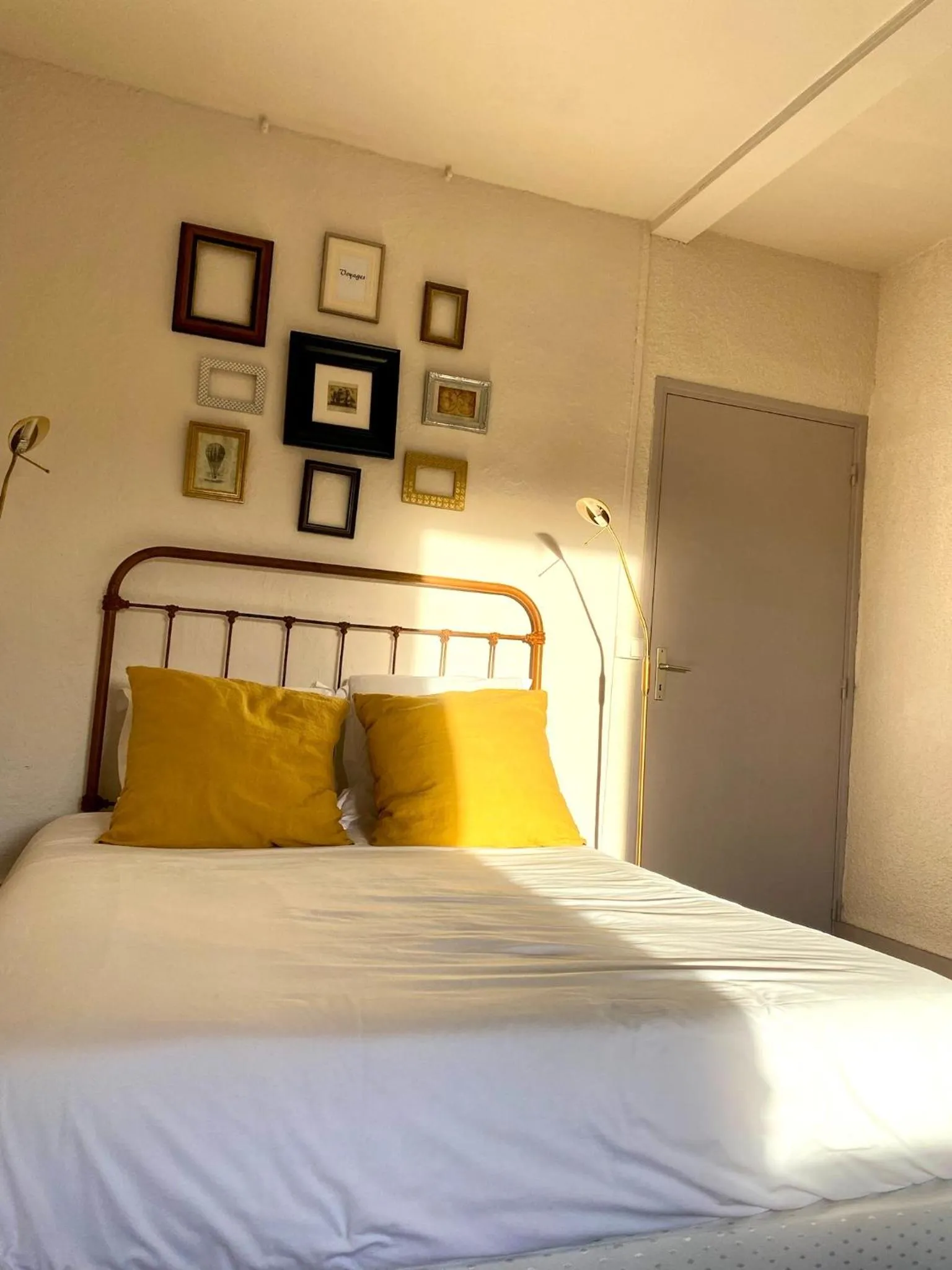 Bedroom, Bed in Ermitage Saint Vincent B&B