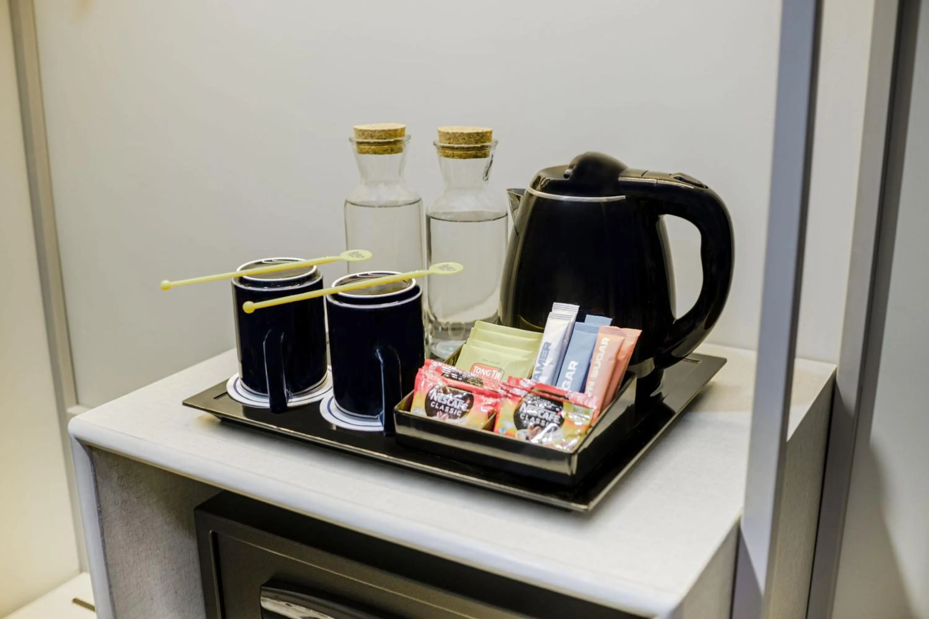 Coffee/tea facilities in Yello Hotel Samarinda