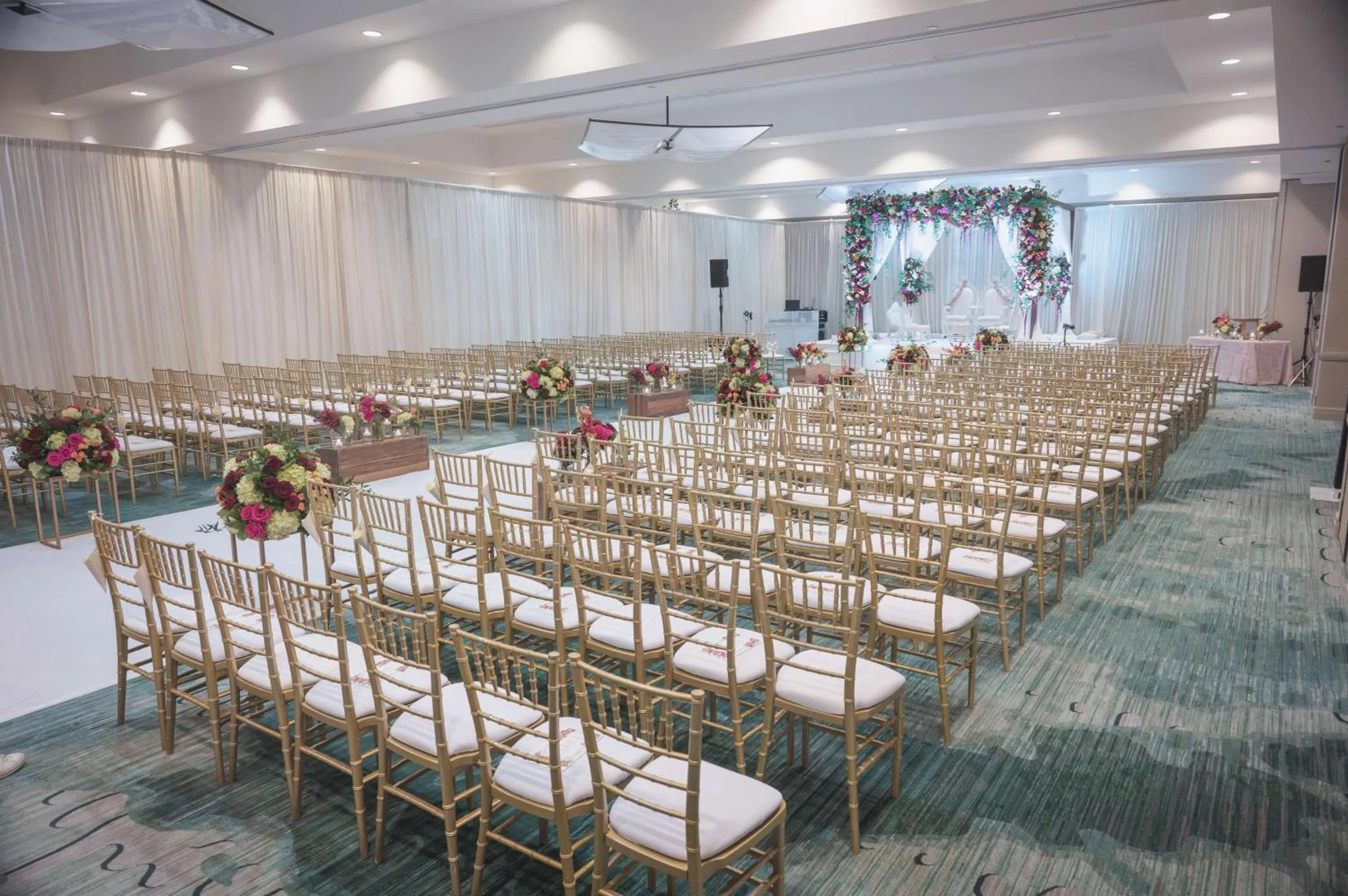Meeting/conference room in Hilton St. Petersburg Carillon Park