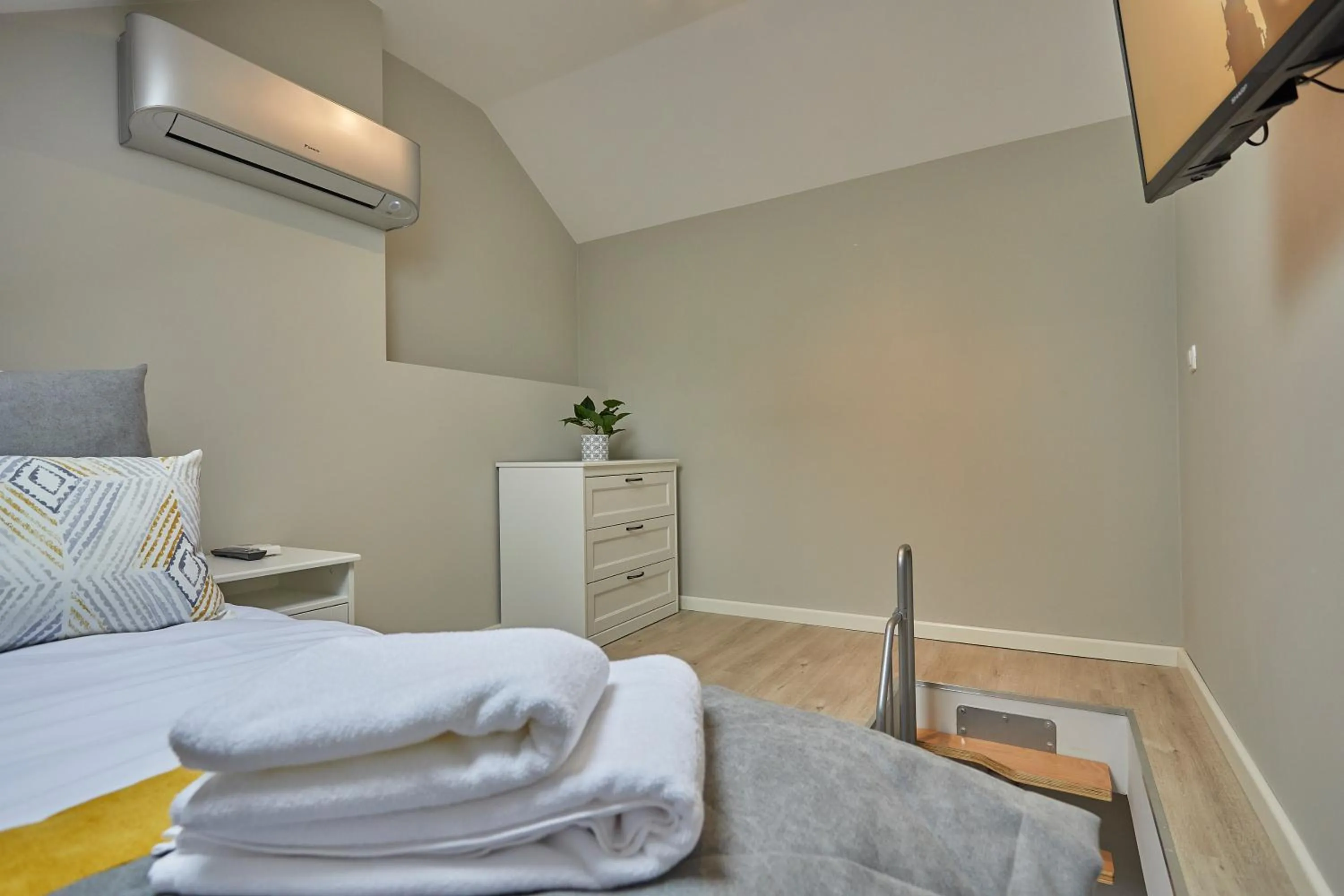 Bed in FLORIANSKA 32 by PI Apartments