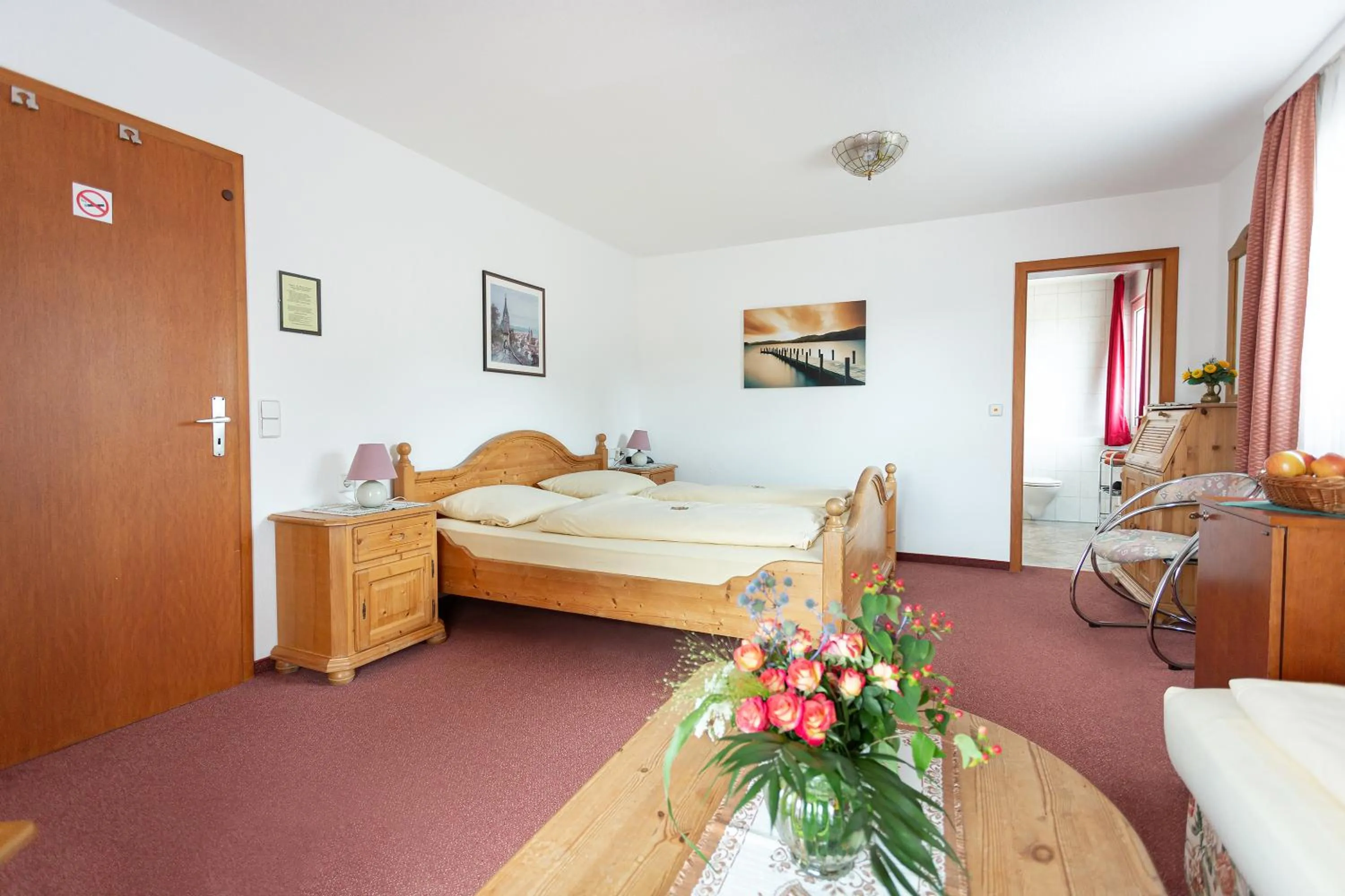 Photo of the whole room, Bed in Hotel Silberdistel