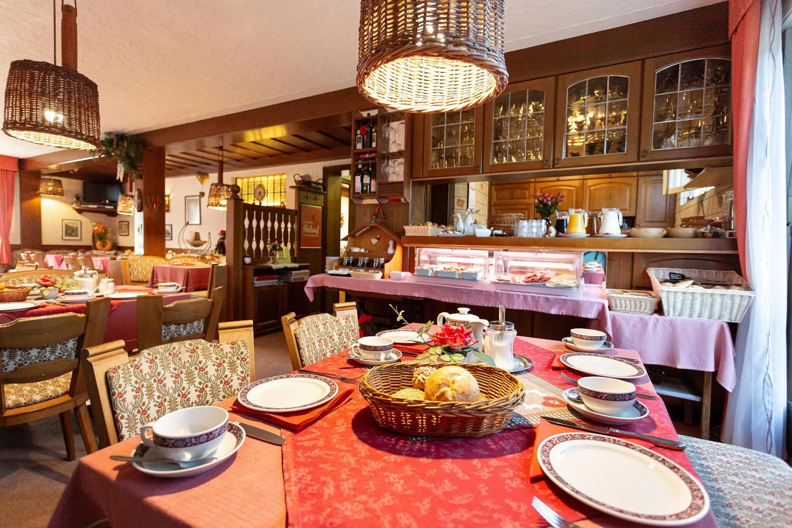 Restaurant/places to eat in Hotel Silberdistel