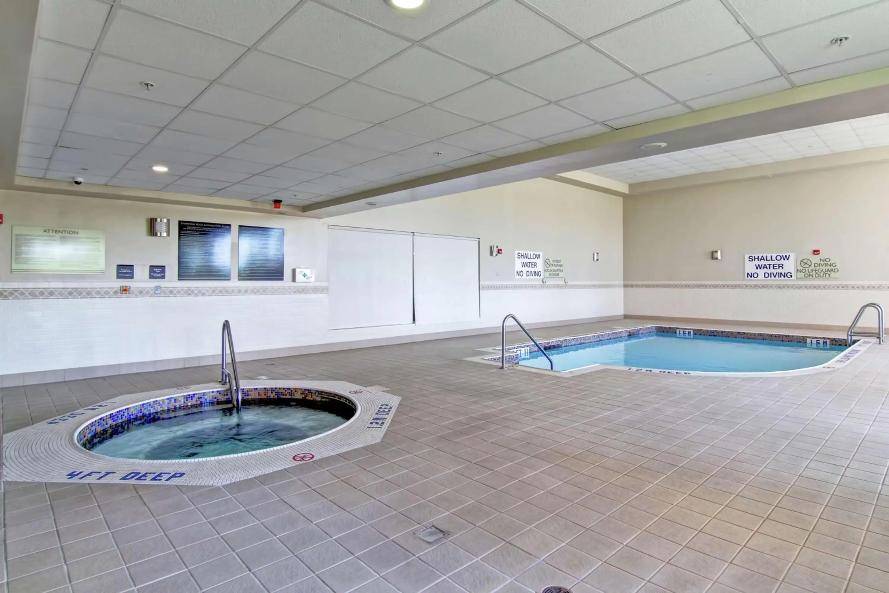 Pool view in Hilton Garden Inn Ottawa Airport