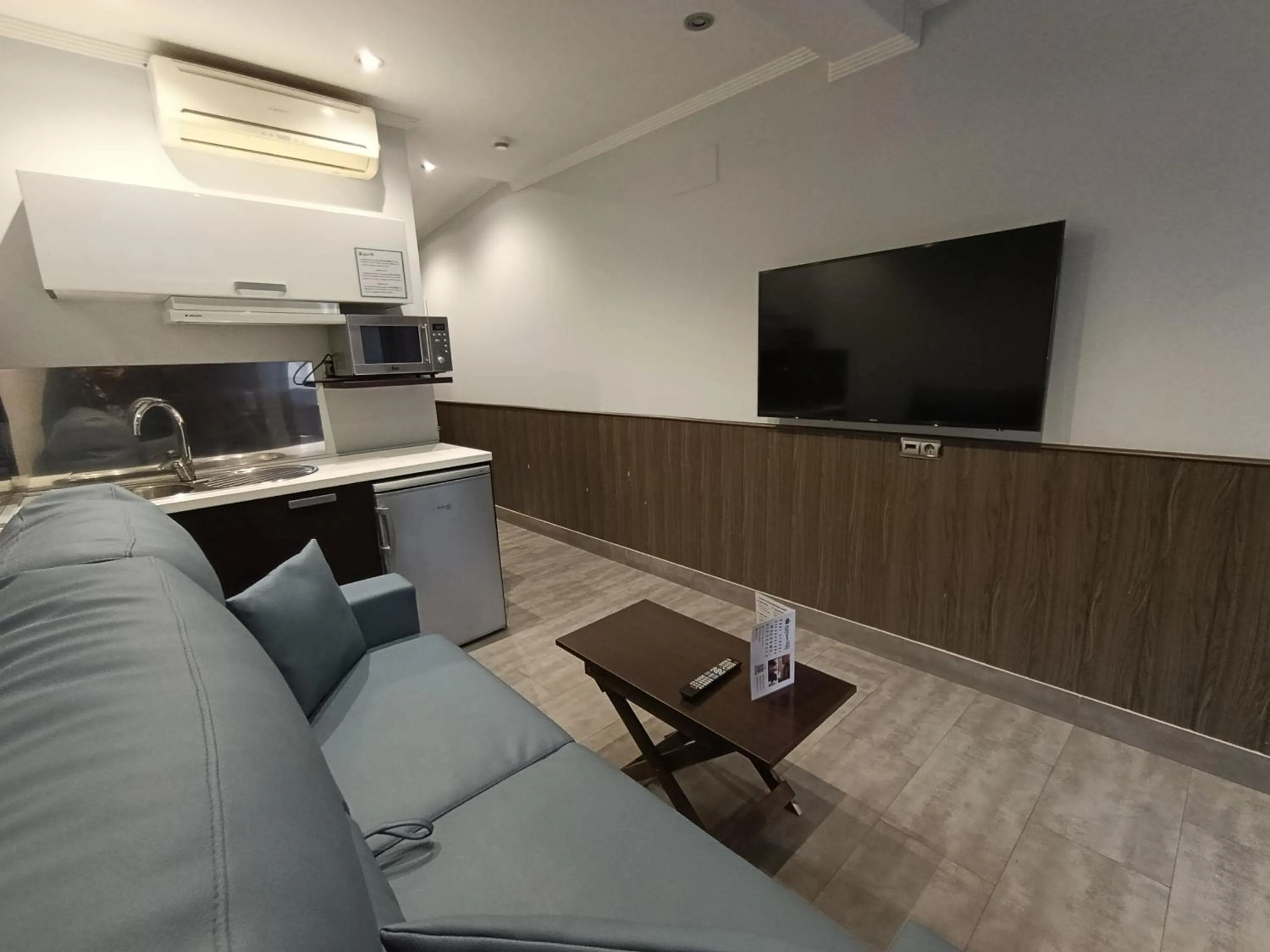 TV and multimedia in Pensión Astigarraga