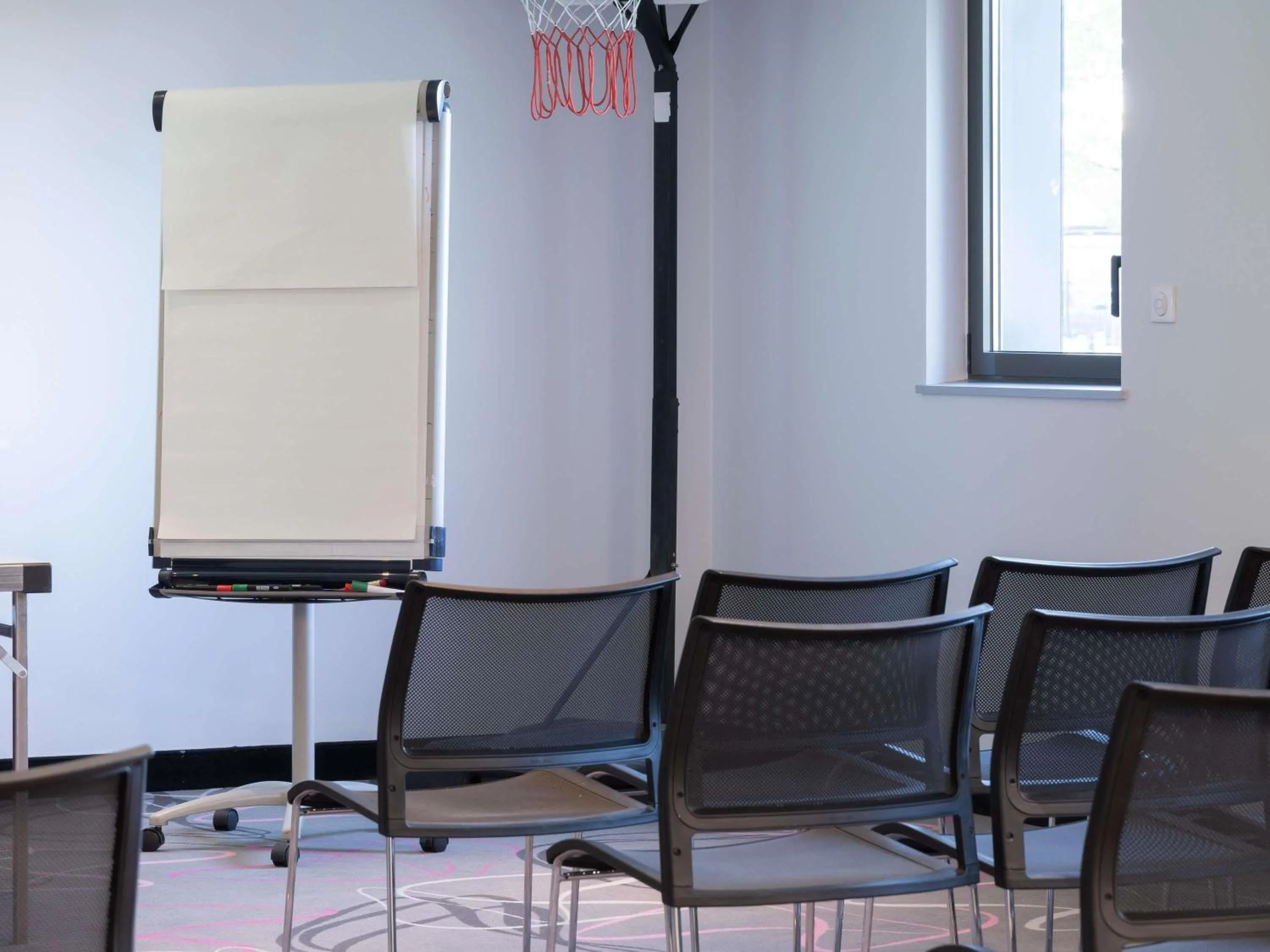 Business facilities in ibis Styles Romans-Valence Gare TGV