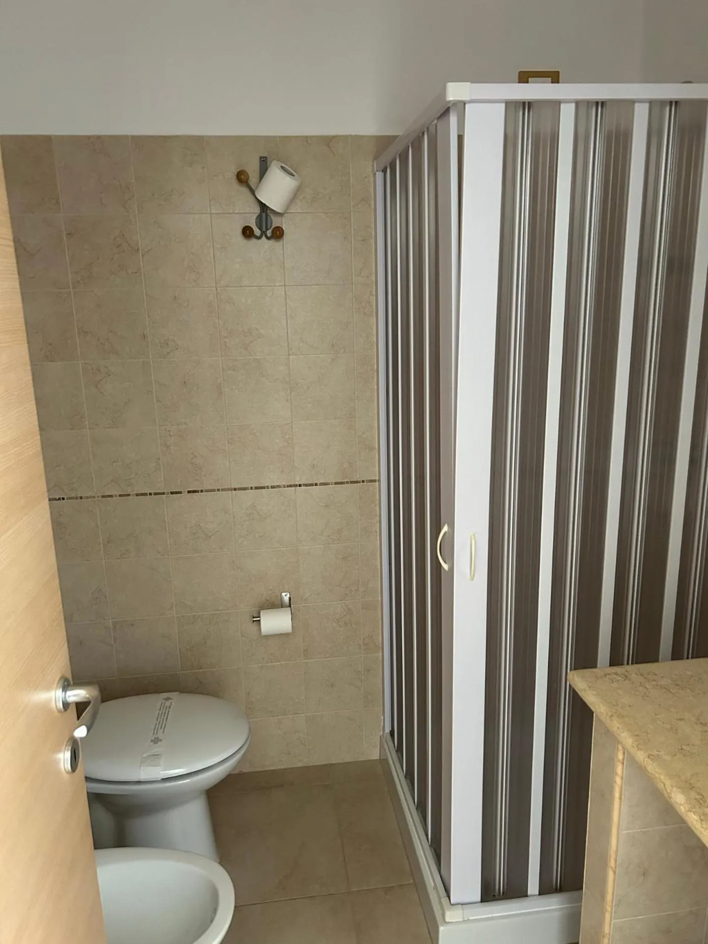 Bathroom in Hotel Corallo