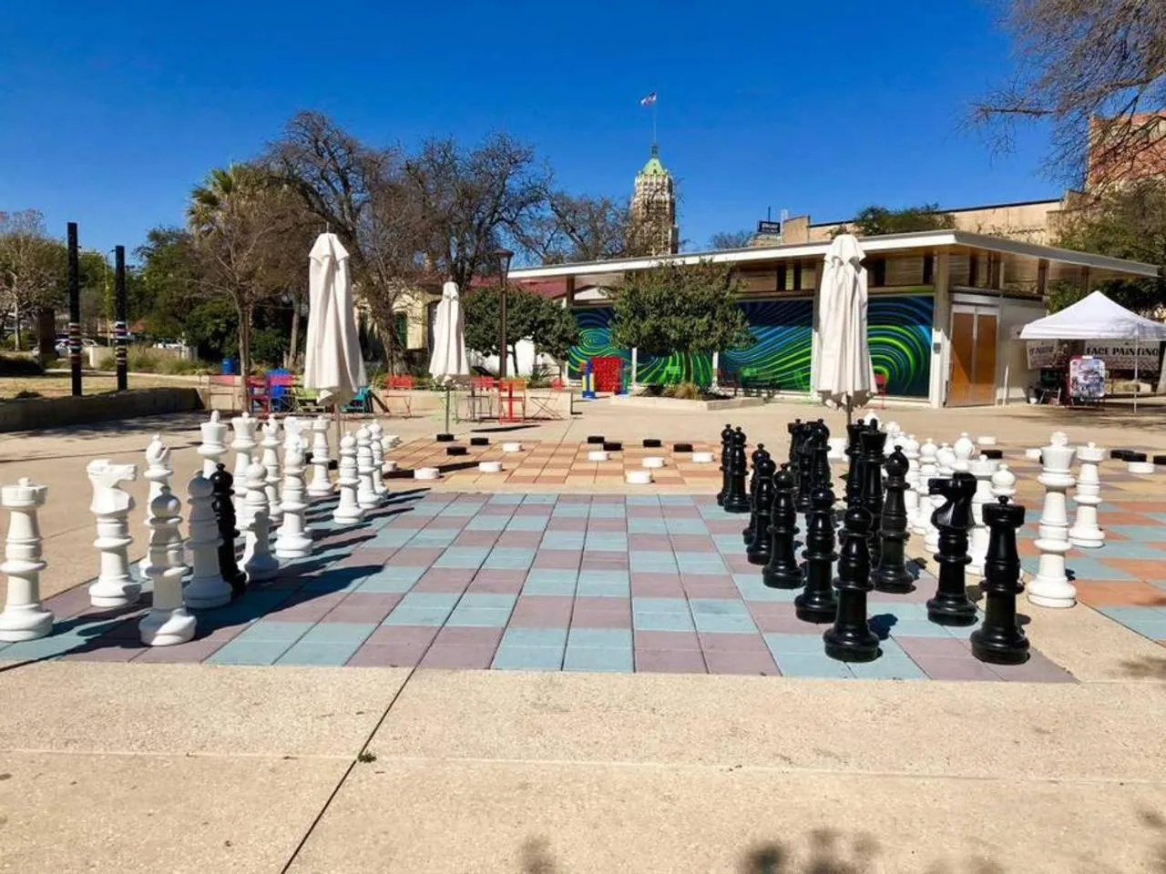 City view in Hays #B Near Downtown Guest Studio