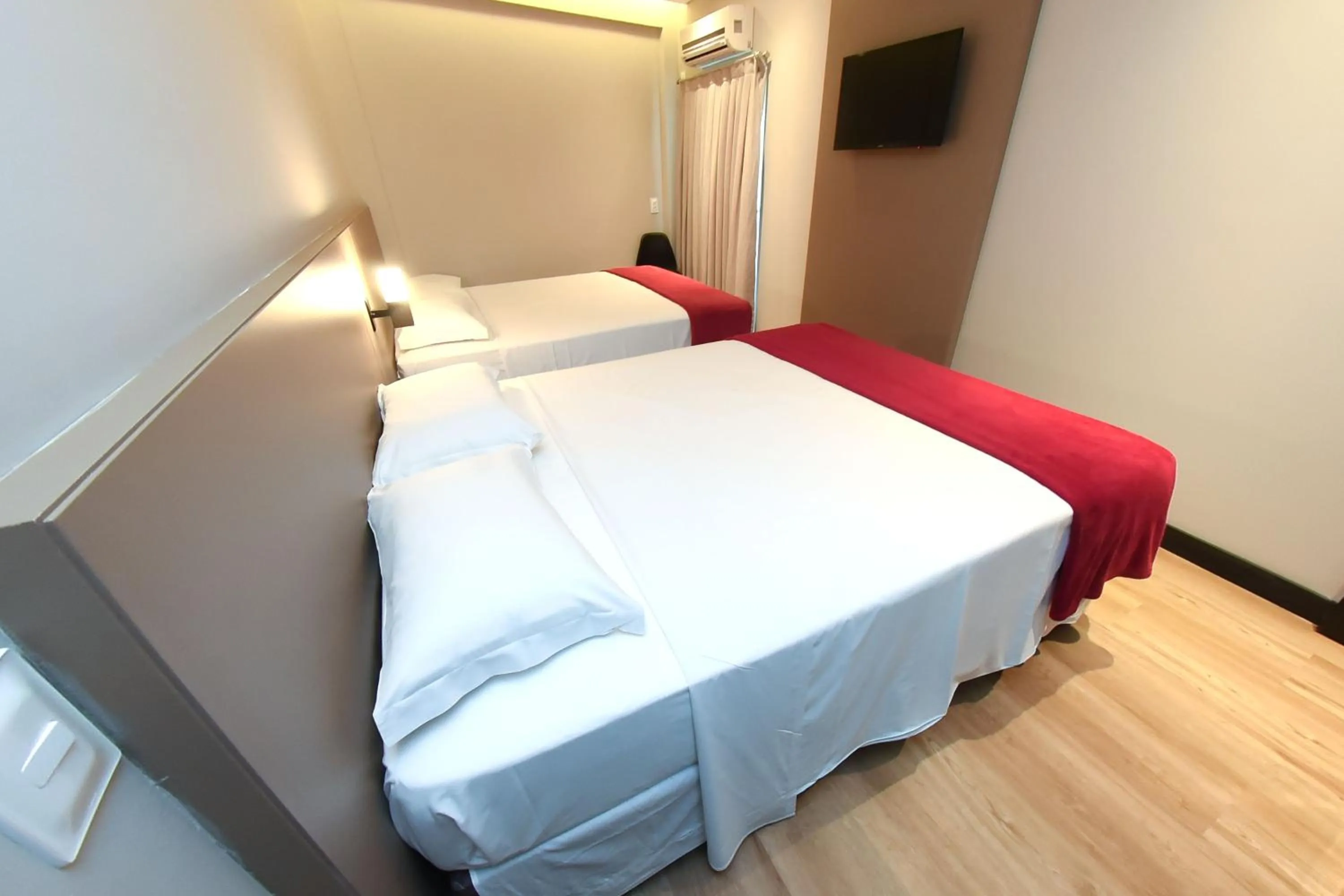 Bedroom, Bed in Arco do Sol Park Hotel