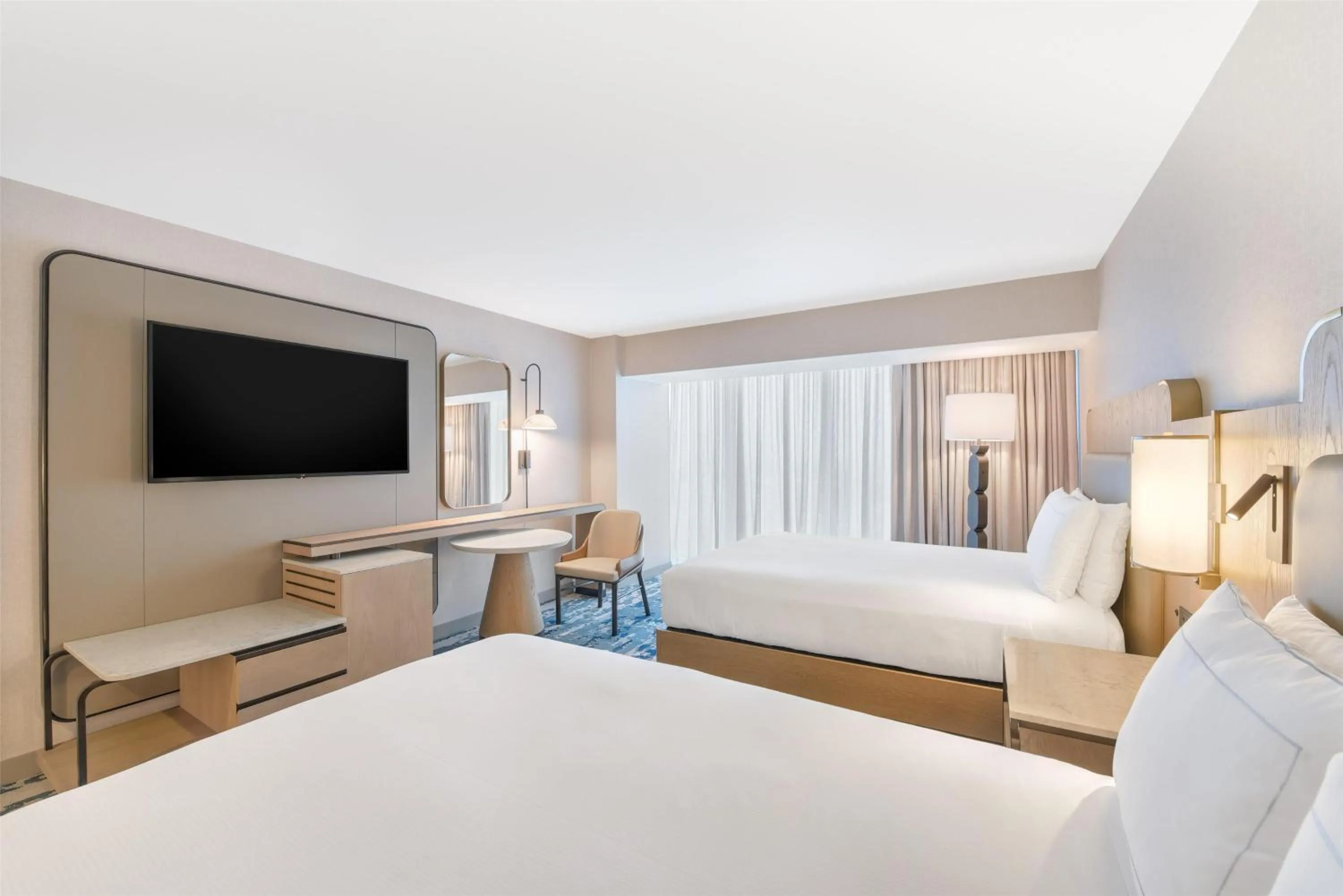 Bed in Hilton Anaheim