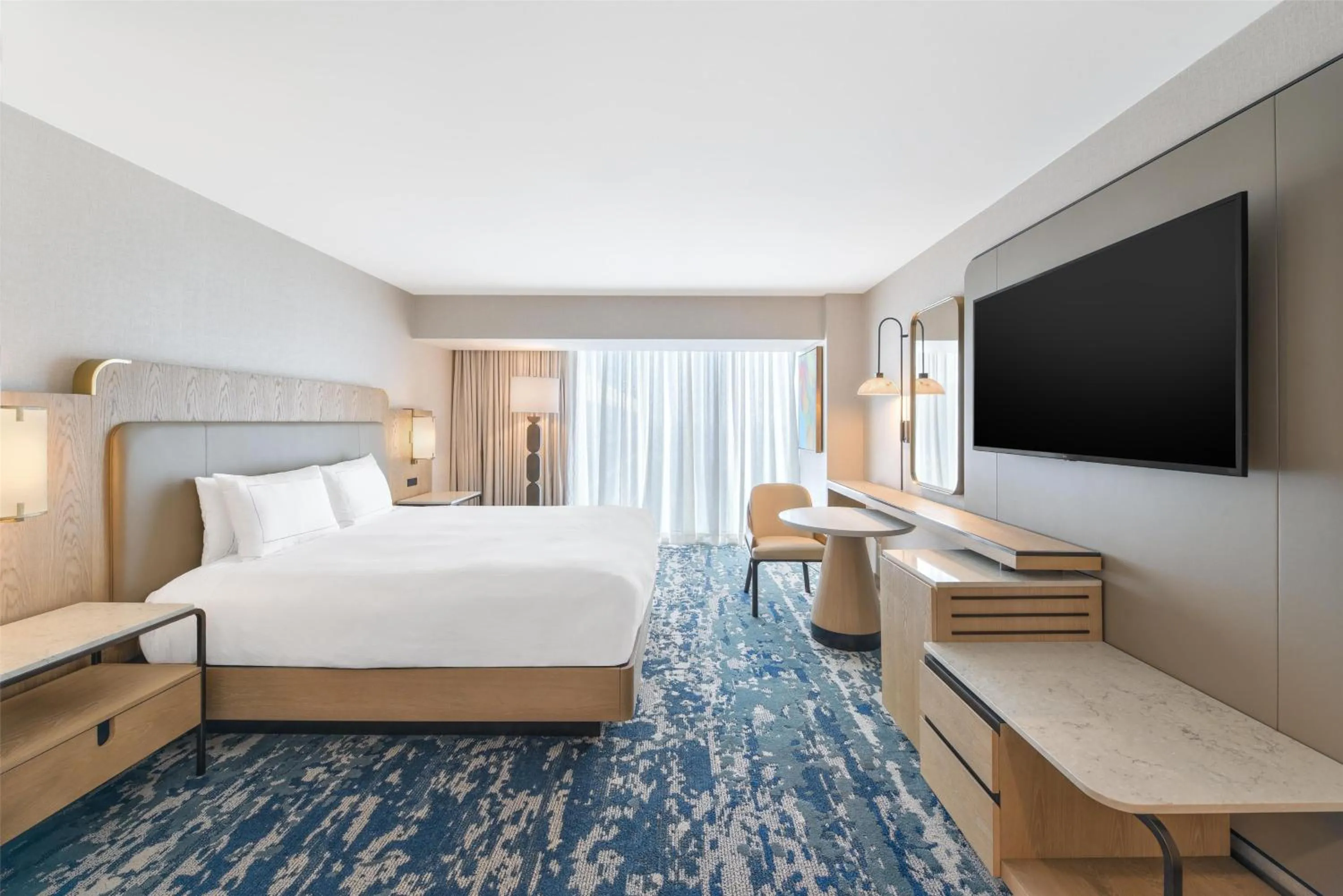 Bed in Hilton Anaheim