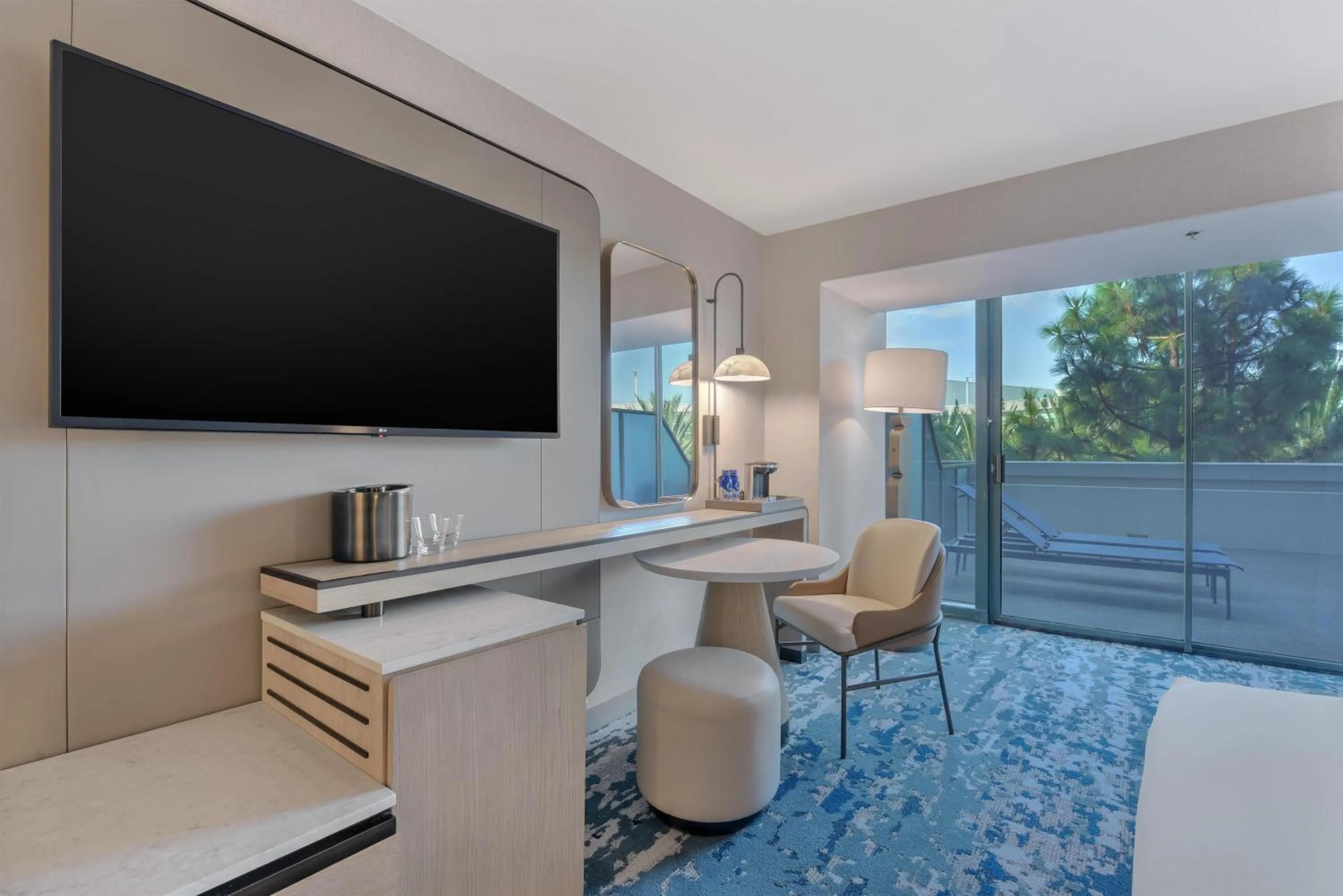 Bedroom in Hilton Anaheim