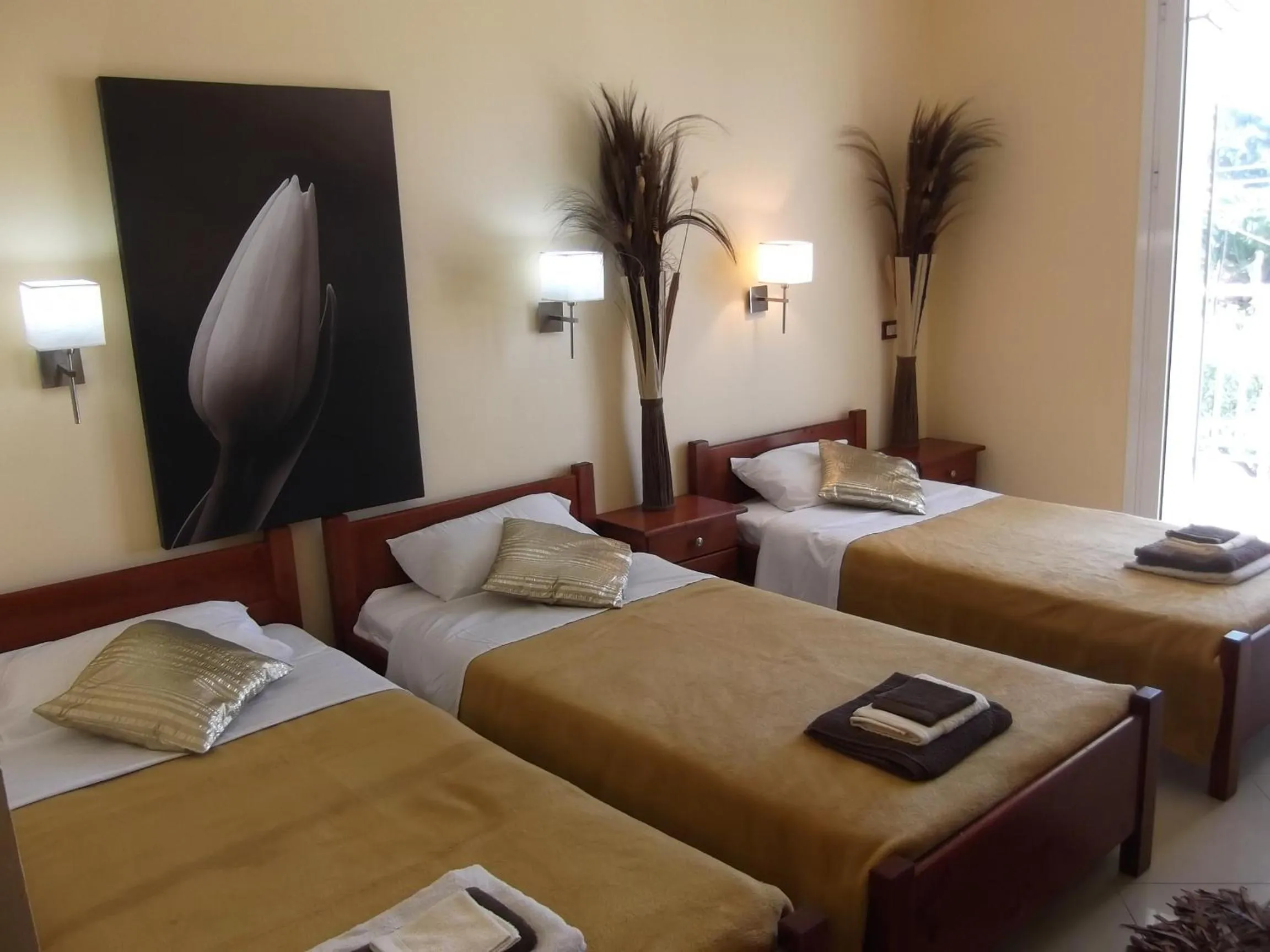 Bed in Mariana Hotel