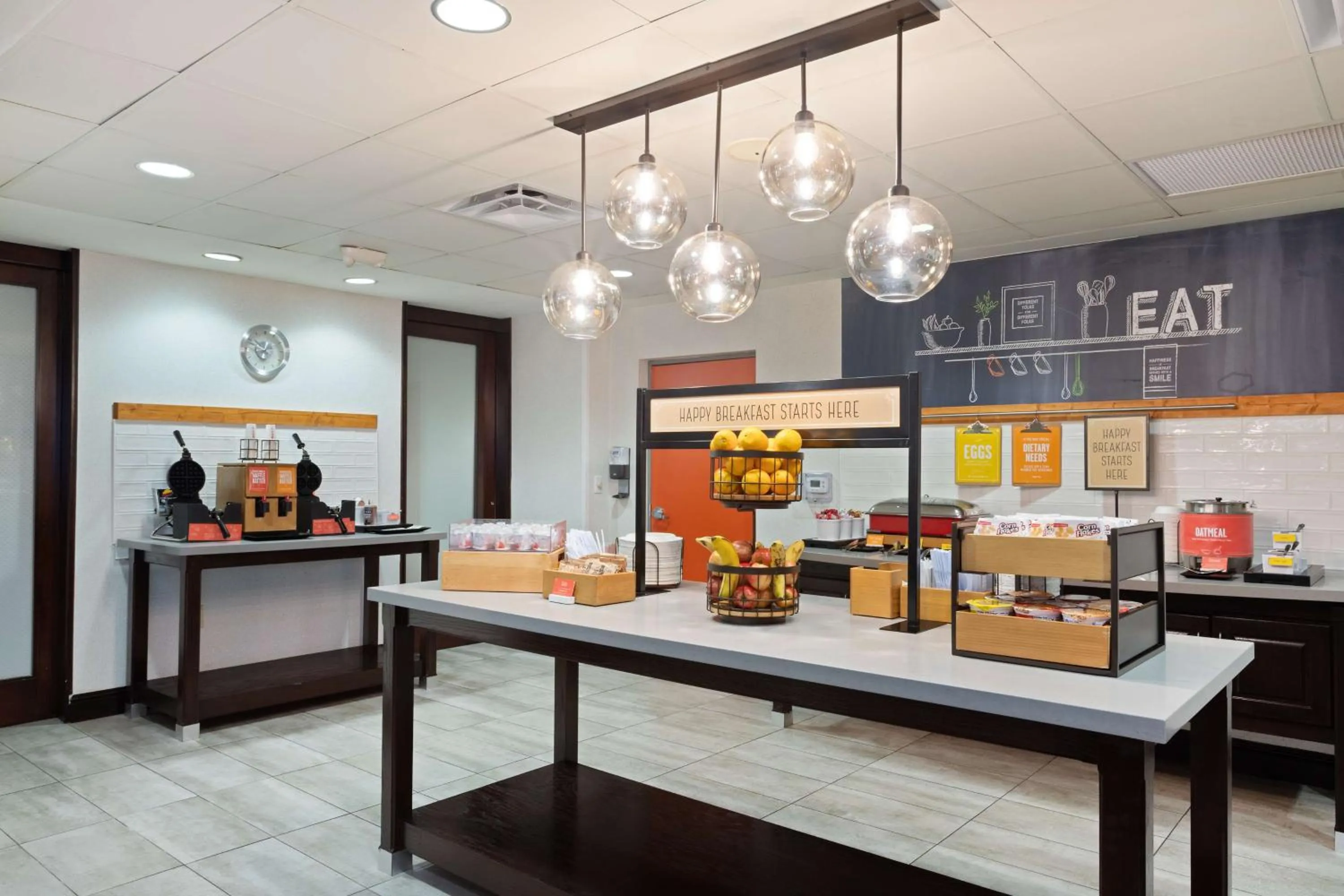 Breakfast in Hampton Inn Jacksonville-I-295 East/Baymeadows