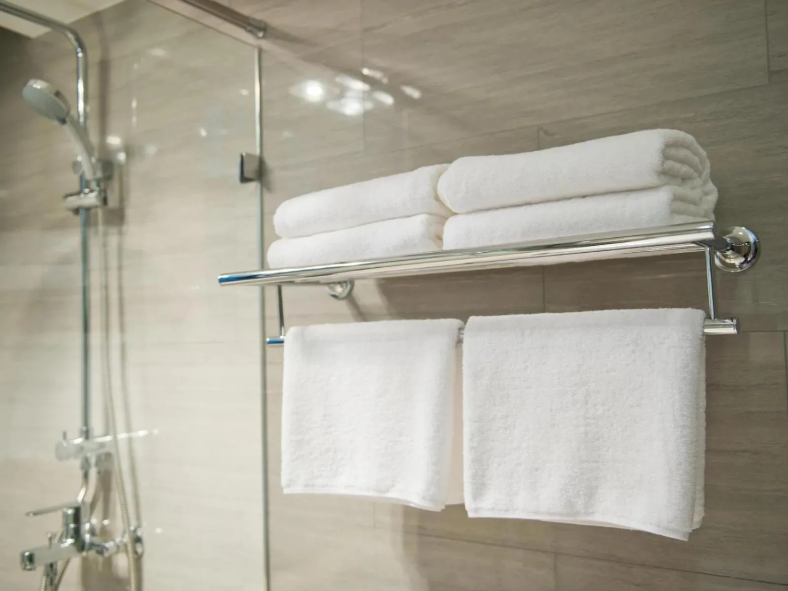 Shower in Bayflowers Guest House