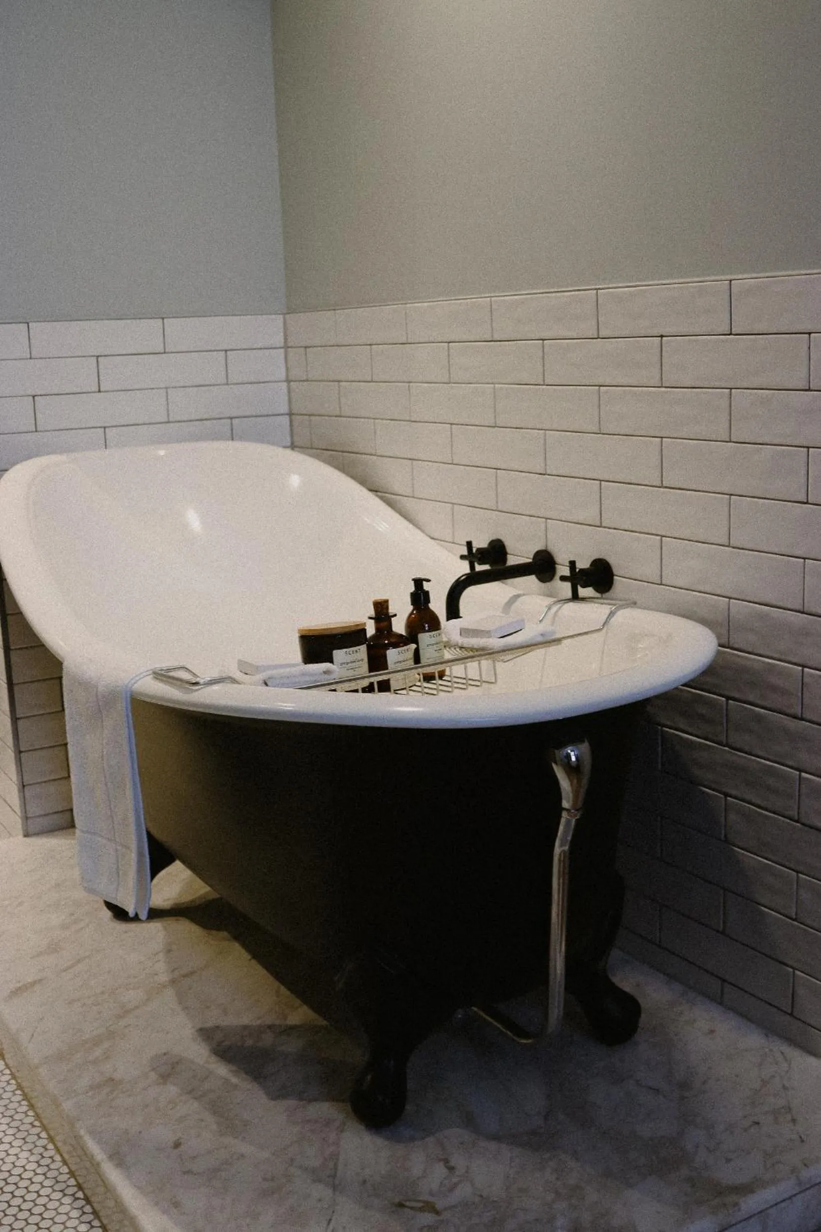 Bathroom in Gorgeous George by Design Hotels ™