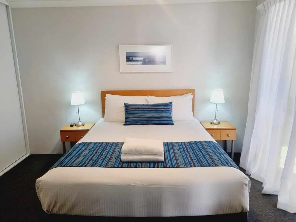 Bedroom, Bed in Amalfi Resort Busselton's Best Kept Secret