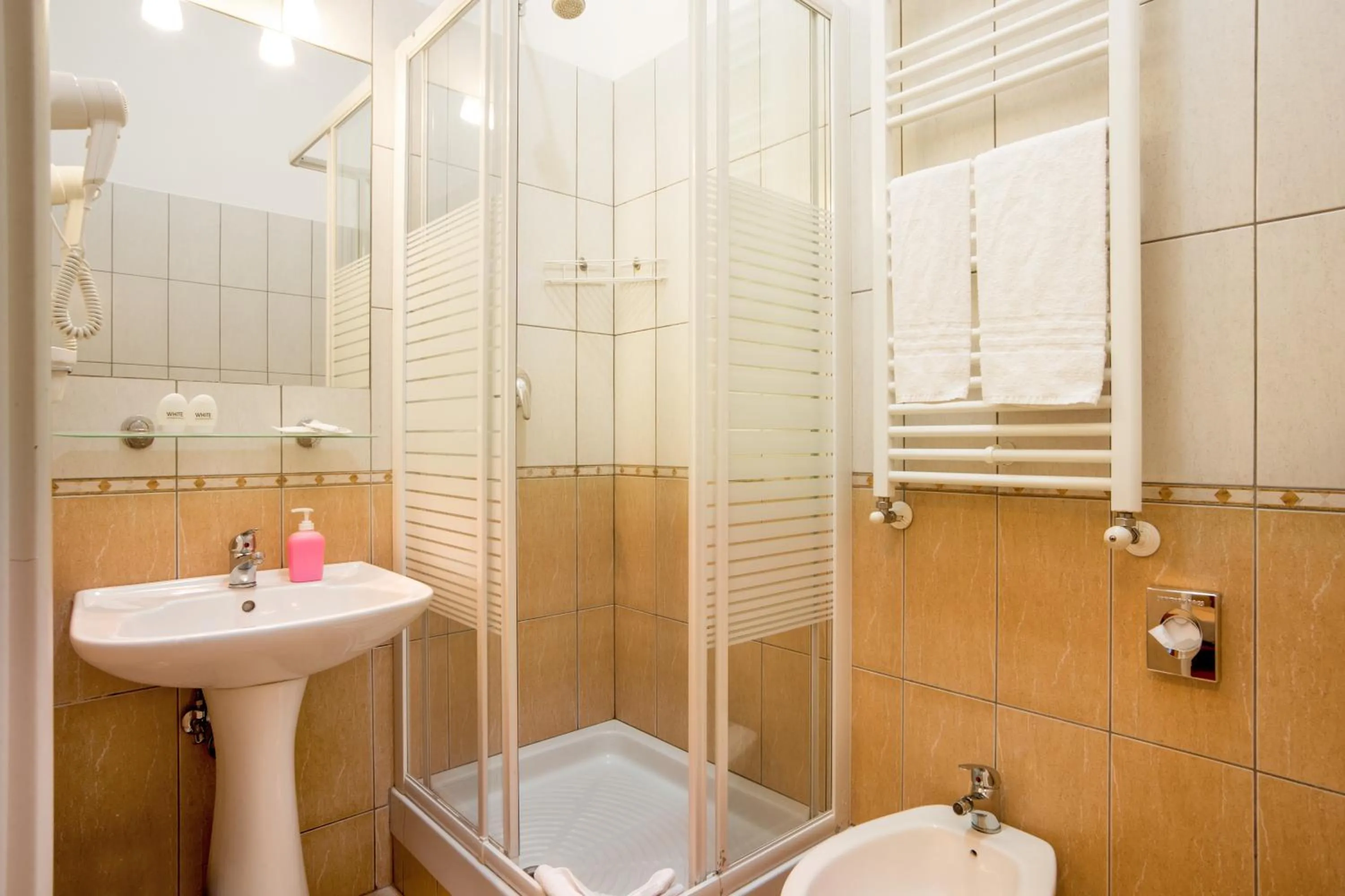 Bathroom in Ottaviano Guest House