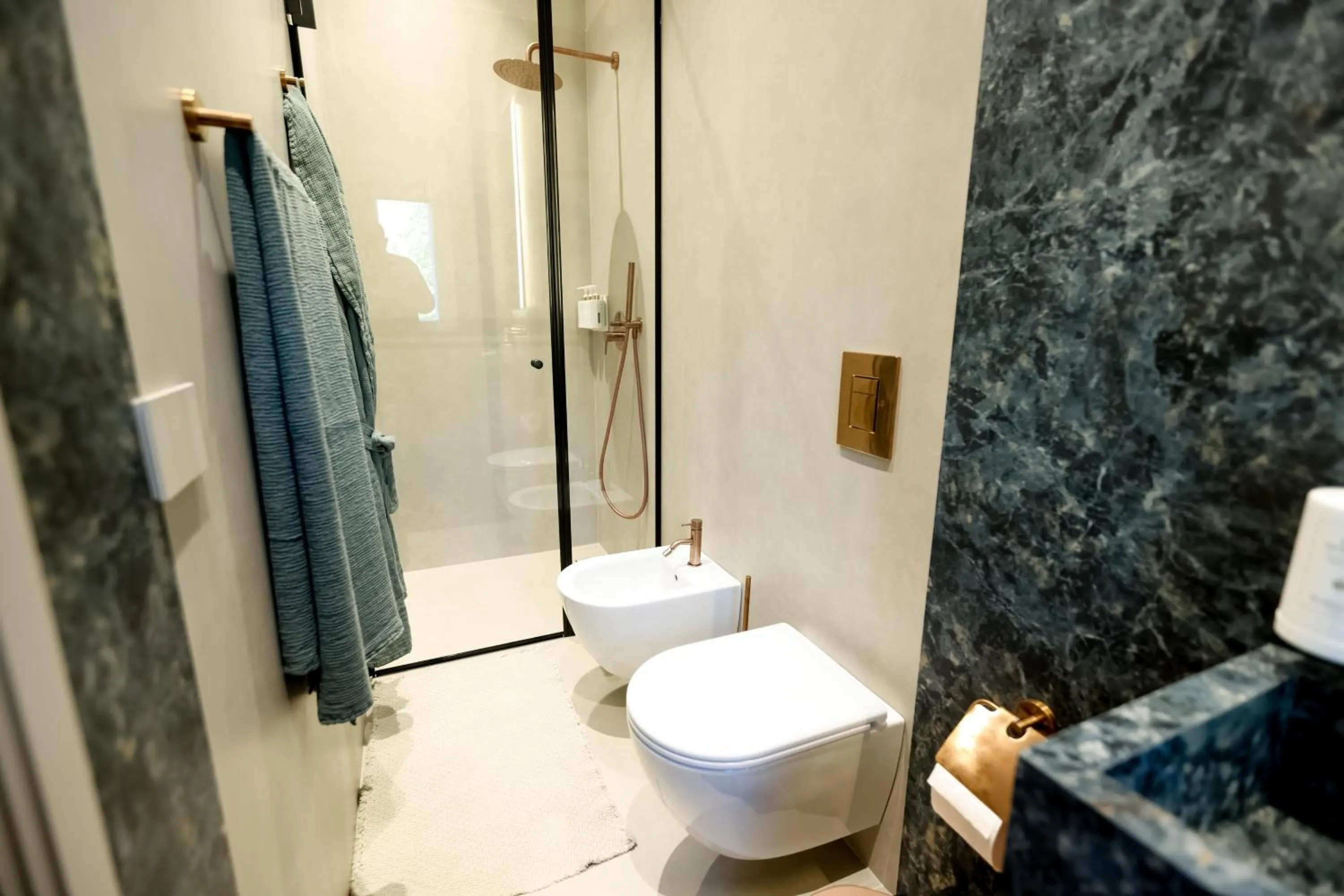 Shower in Padam Boutique Hotel