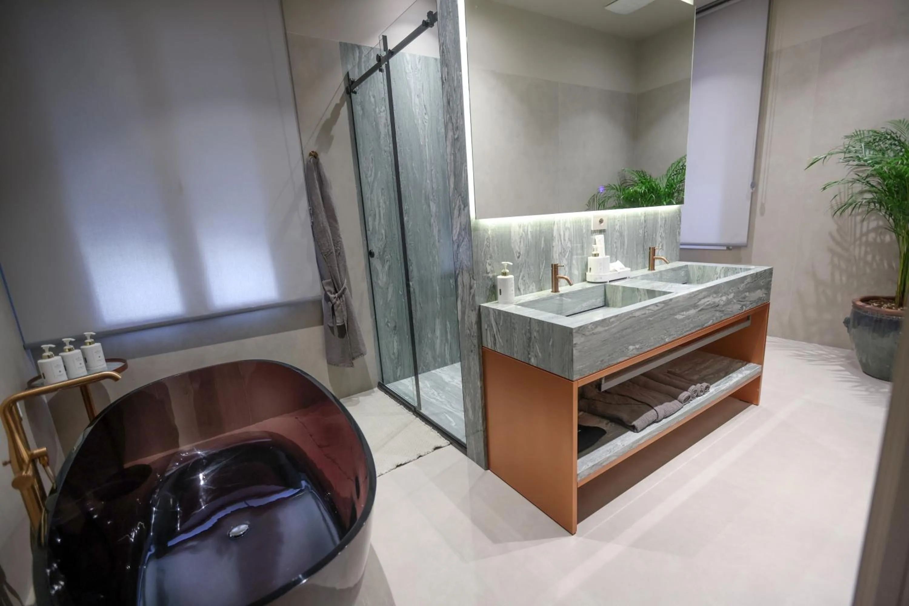 Shower in Padam Boutique Hotel