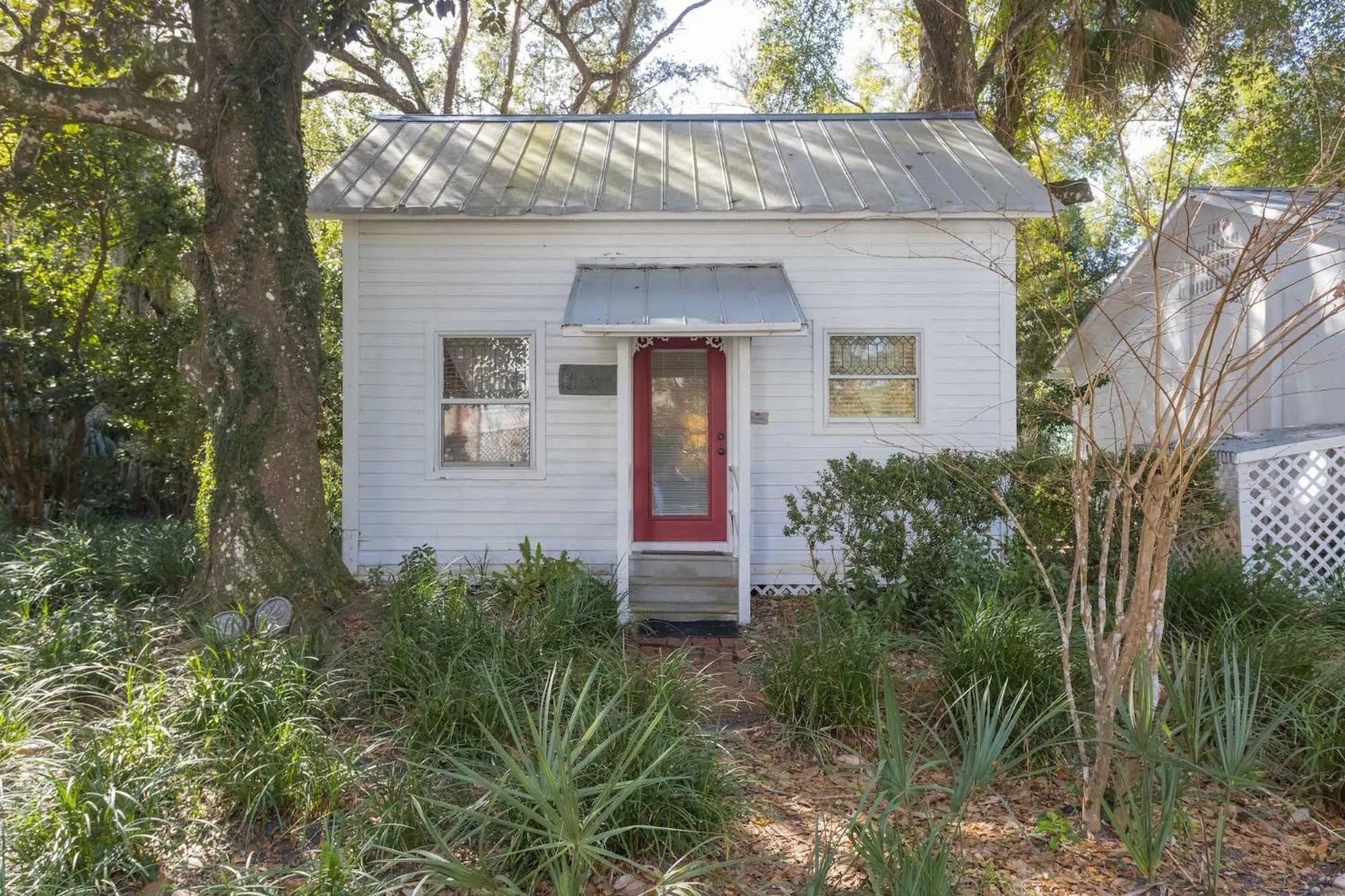 Herlong Mansion Bed & Breakfast