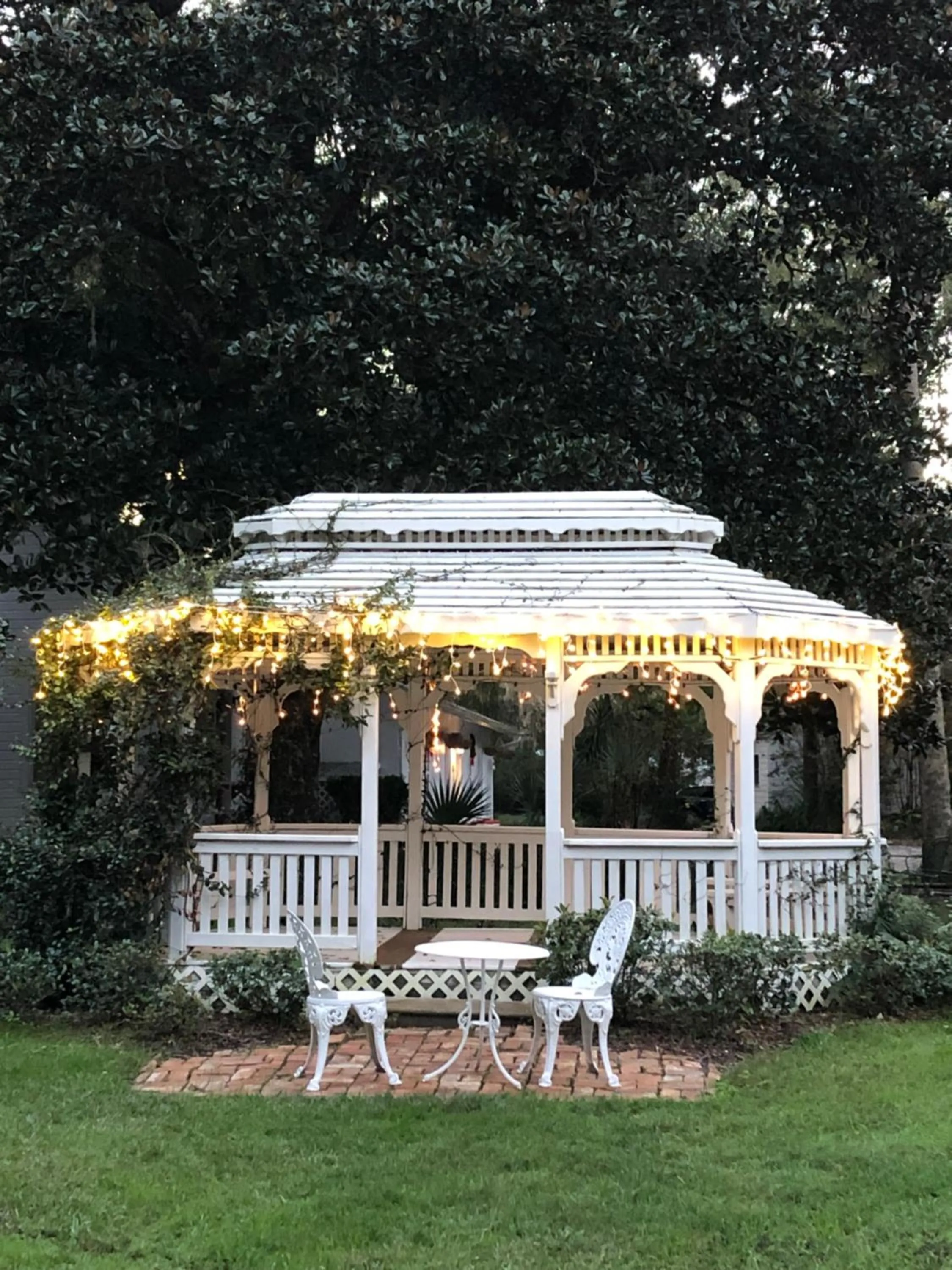 Herlong Mansion Bed & Breakfast