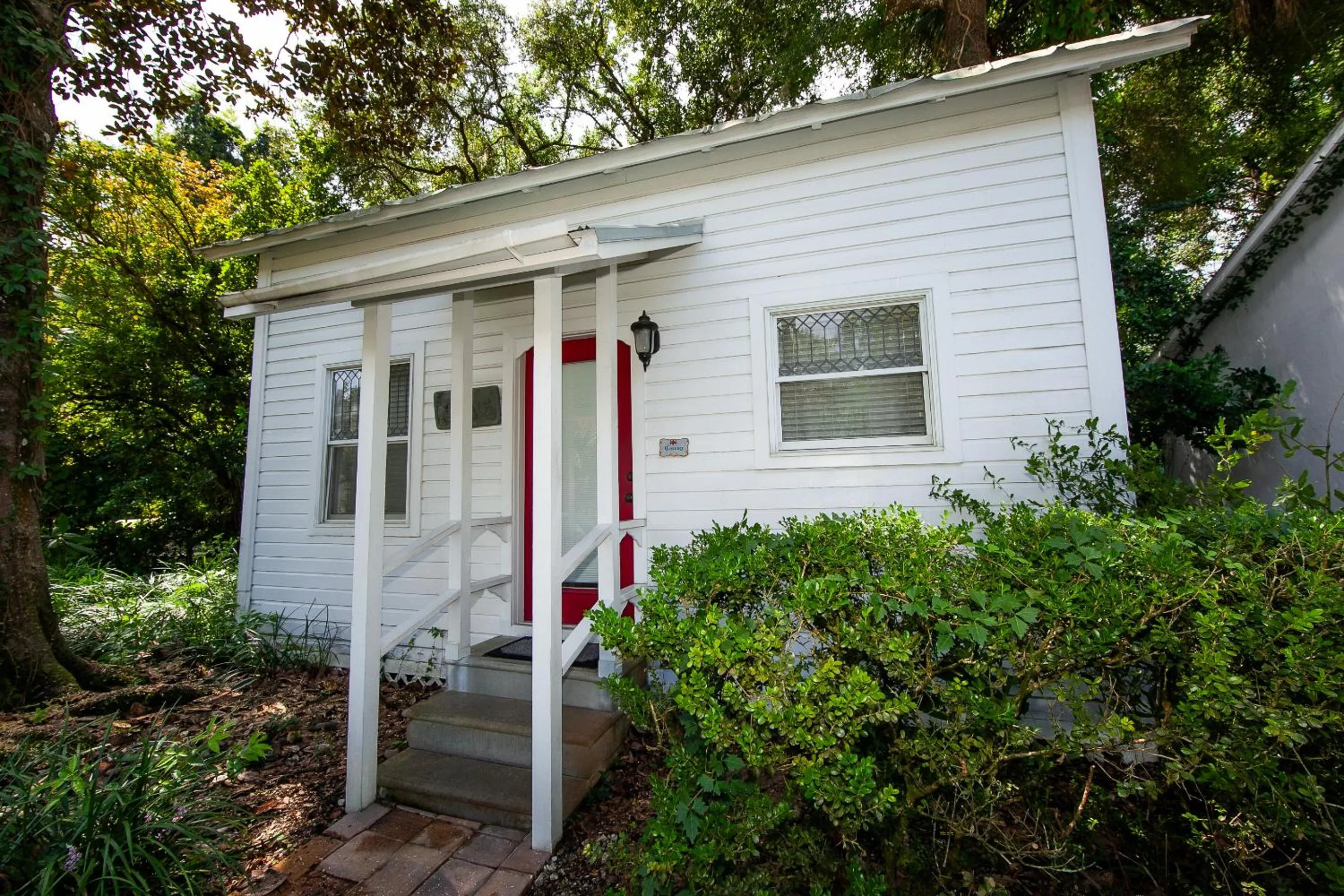 Herlong Mansion Bed & Breakfast