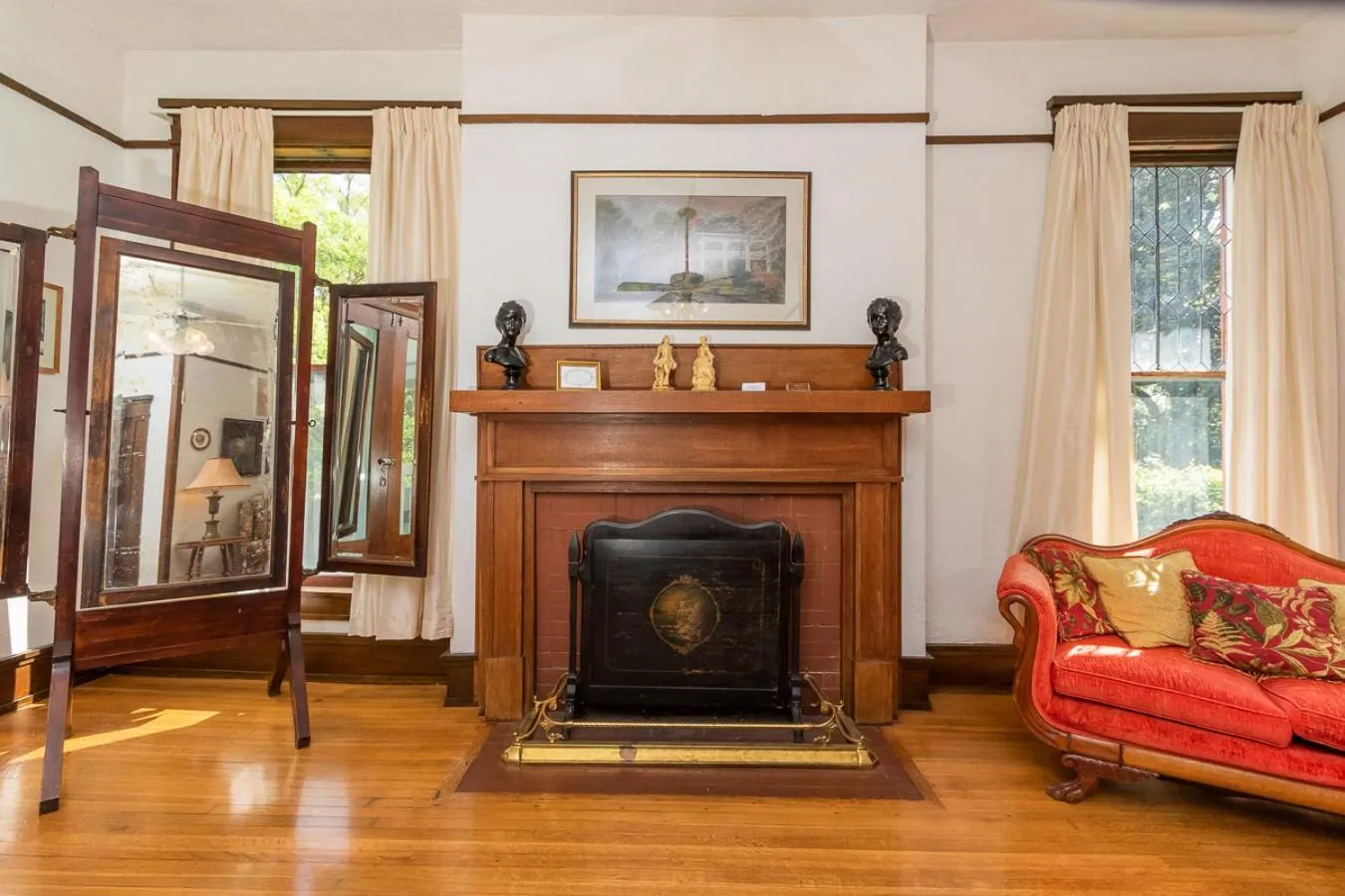 Herlong Mansion Bed & Breakfast