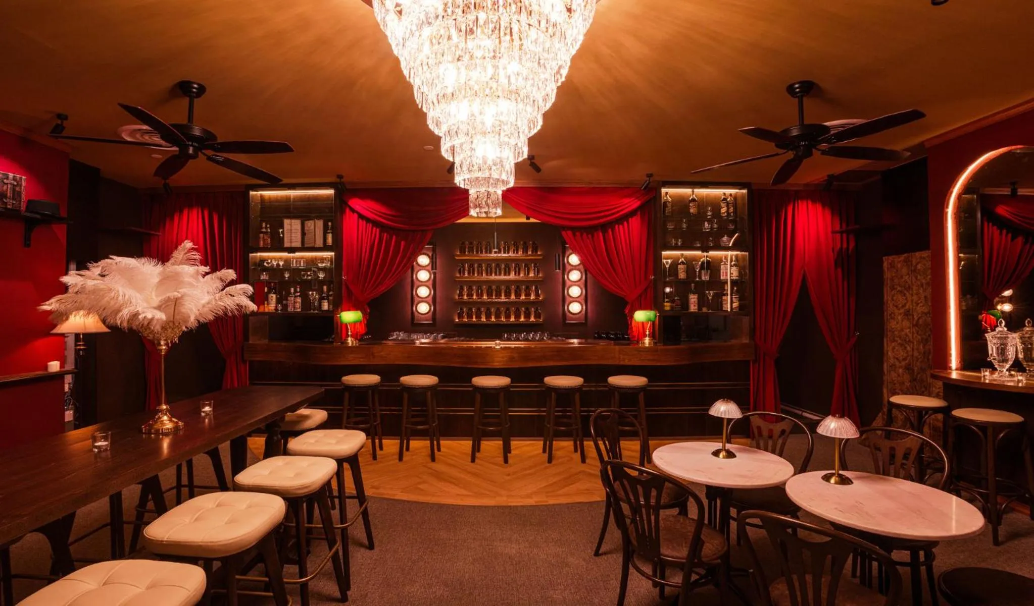 Restaurant/places to eat in voco Orchard Singapore by IHG