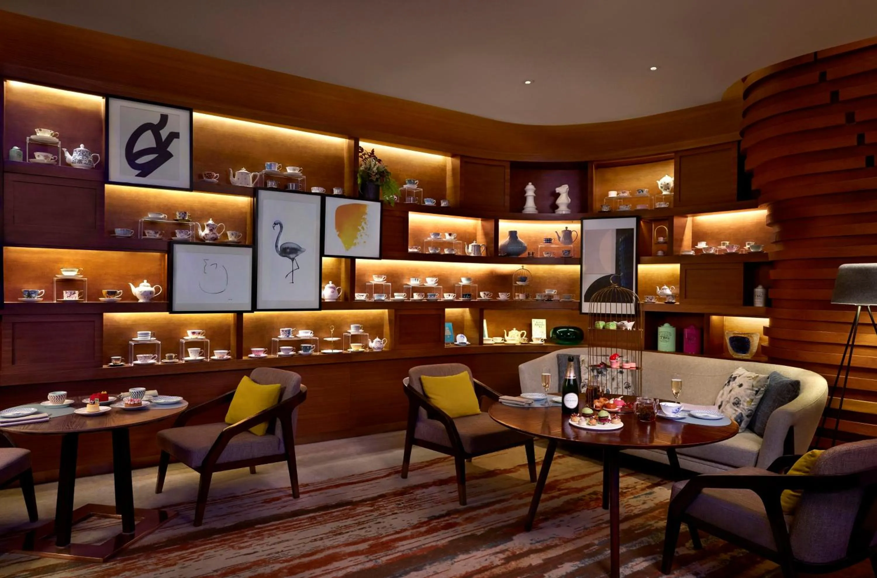 Restaurant/places to eat in voco Orchard Singapore by IHG