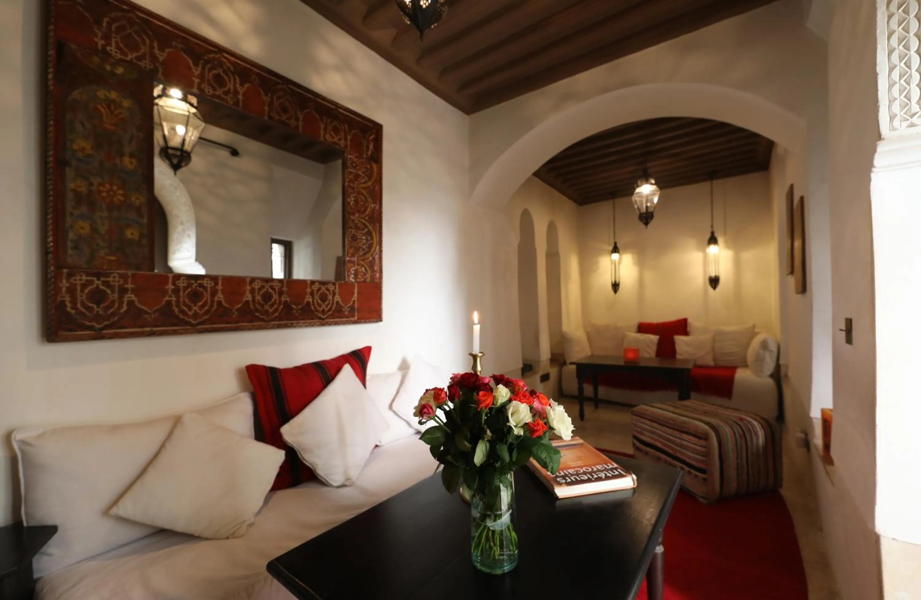 Communal lounge/ TV room in Dar Akal