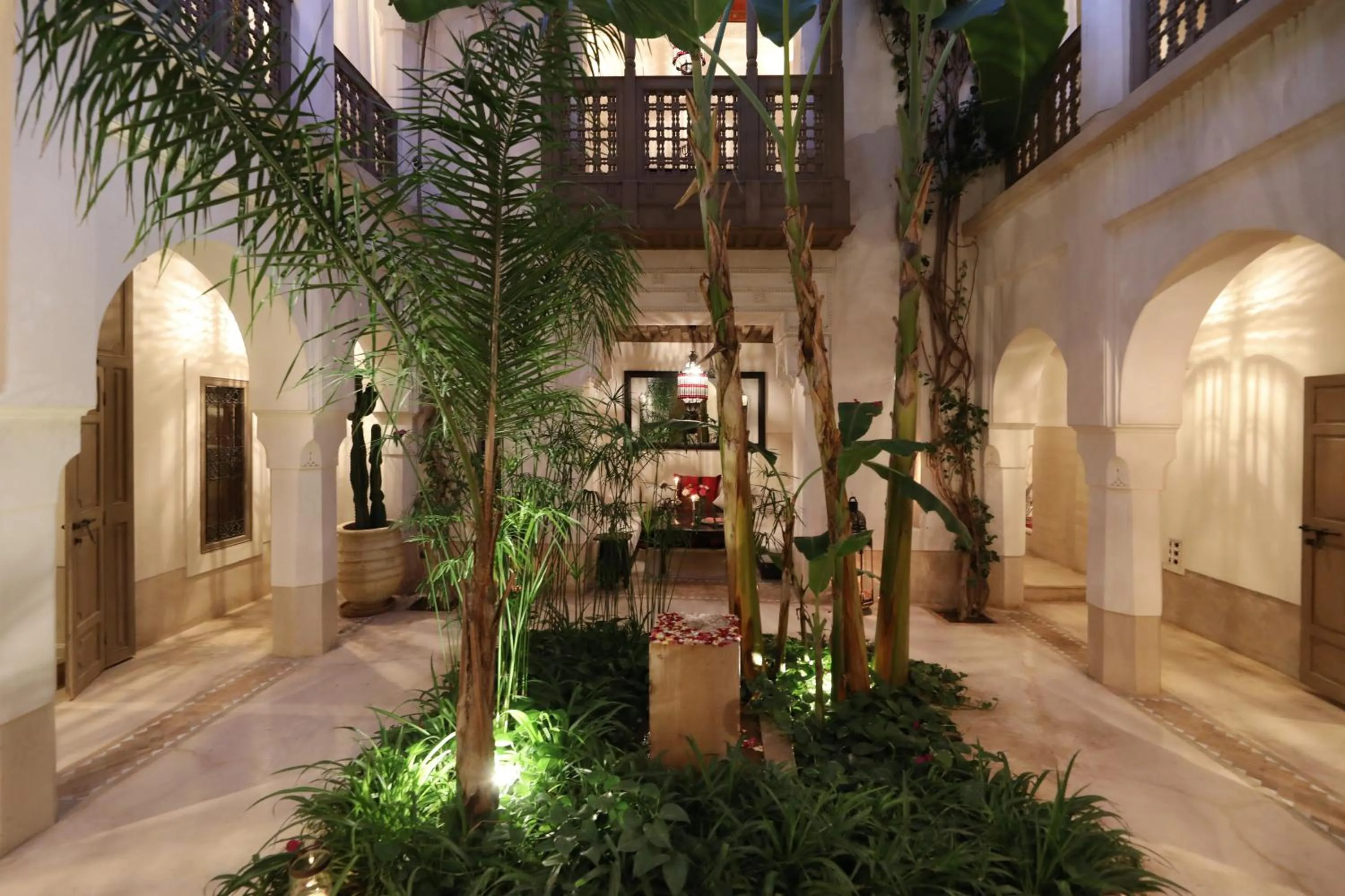 Patio in Dar Akal