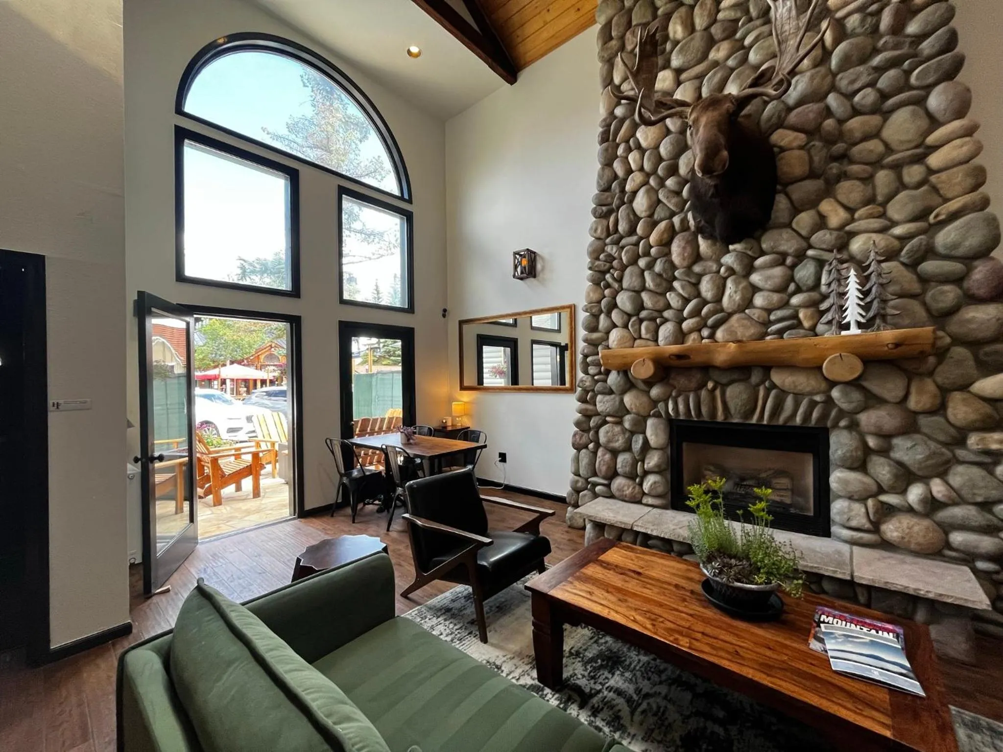 flat iron in Hotel Frisco