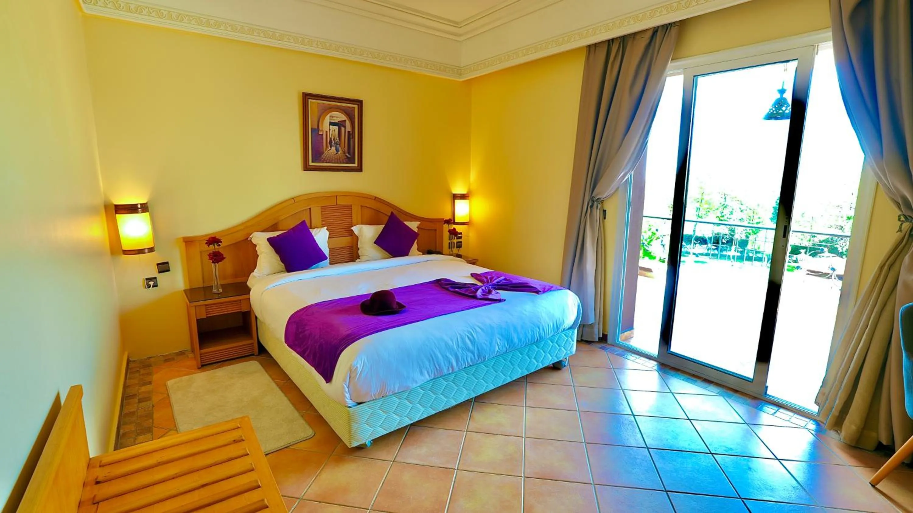 View (from property/room), Bed in Hotel Menzeh Dalia