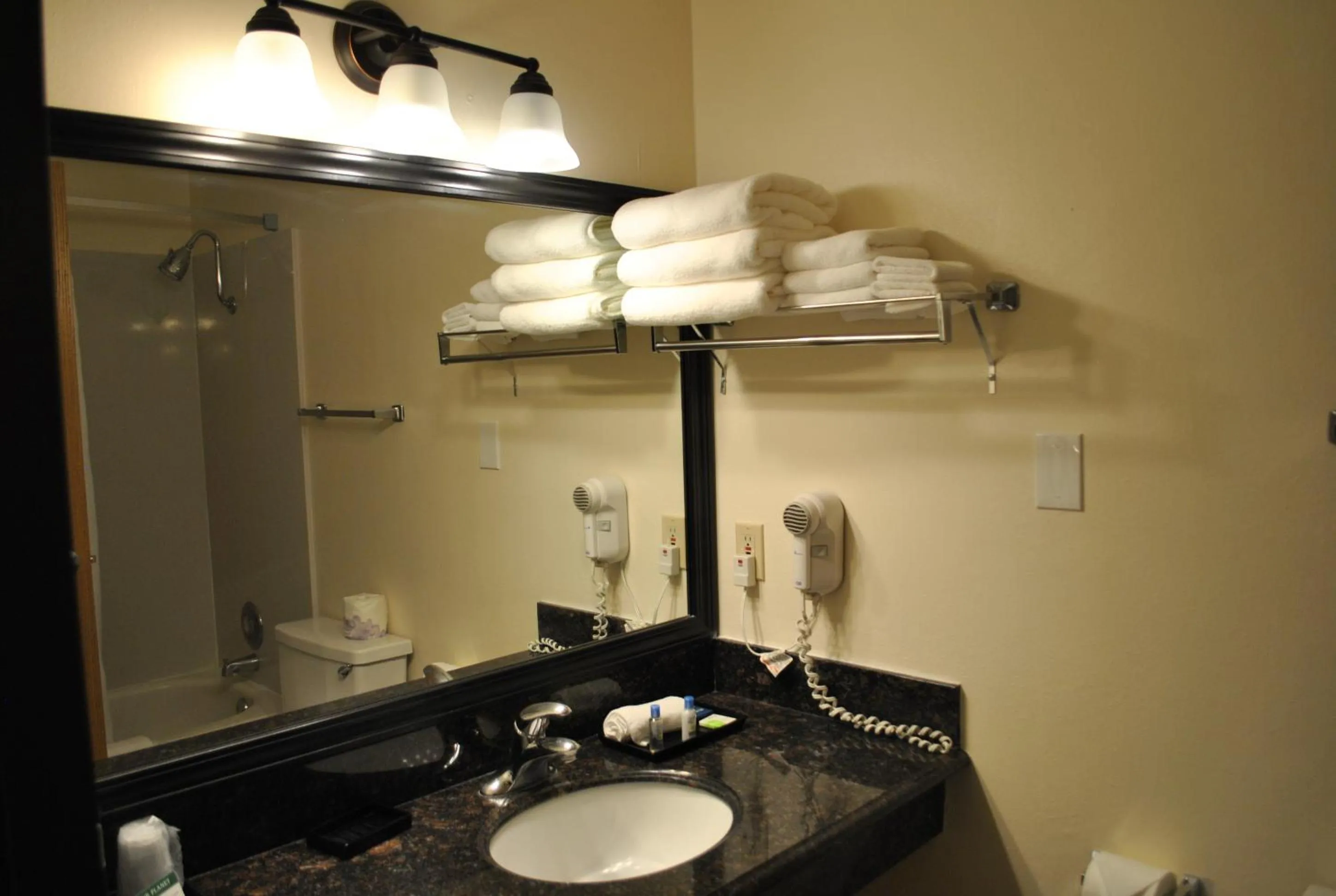 Bathroom in Hotel Piccadilly