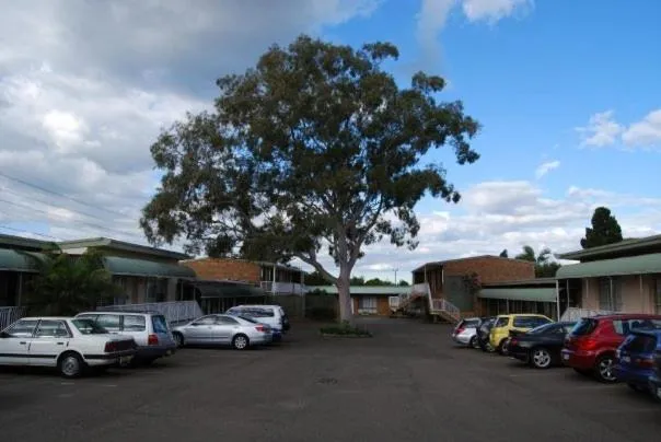 Facade/entrance in Abcot Inn