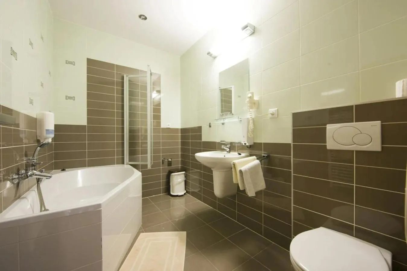 Bathroom in Hotel Spolcentrum