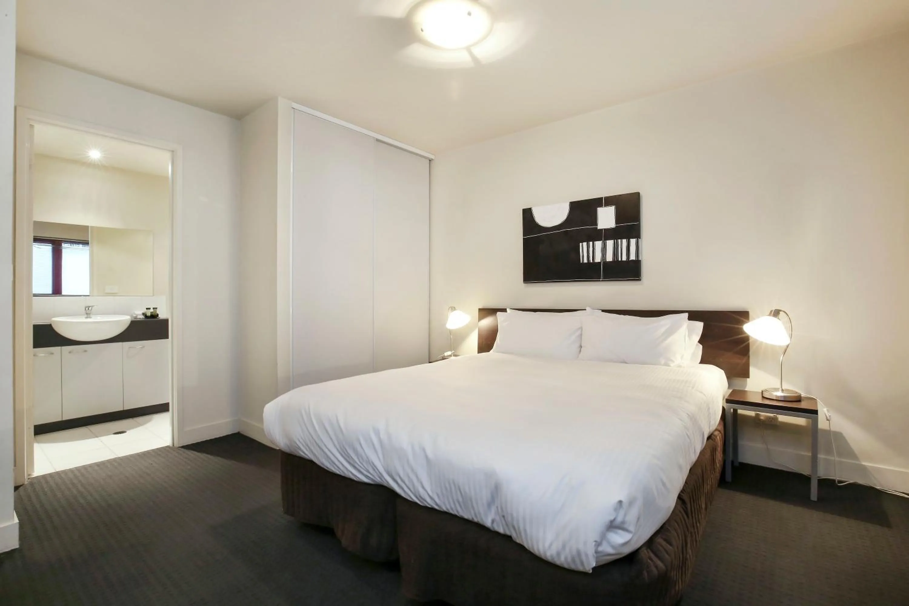 Plum Serviced Apartments Carlton