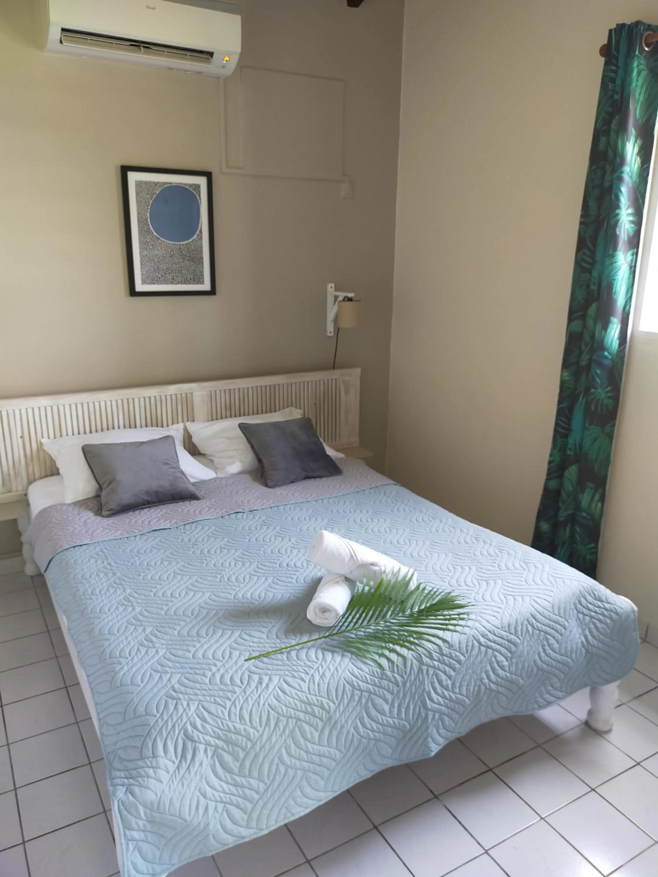 Bedroom, Bed in Ti Village Creole