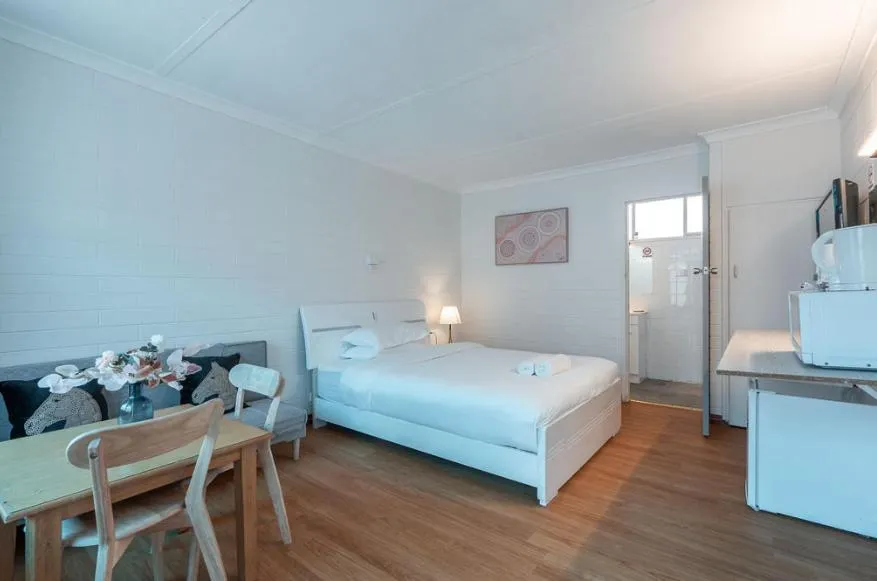 Bed in Motel Maroondah