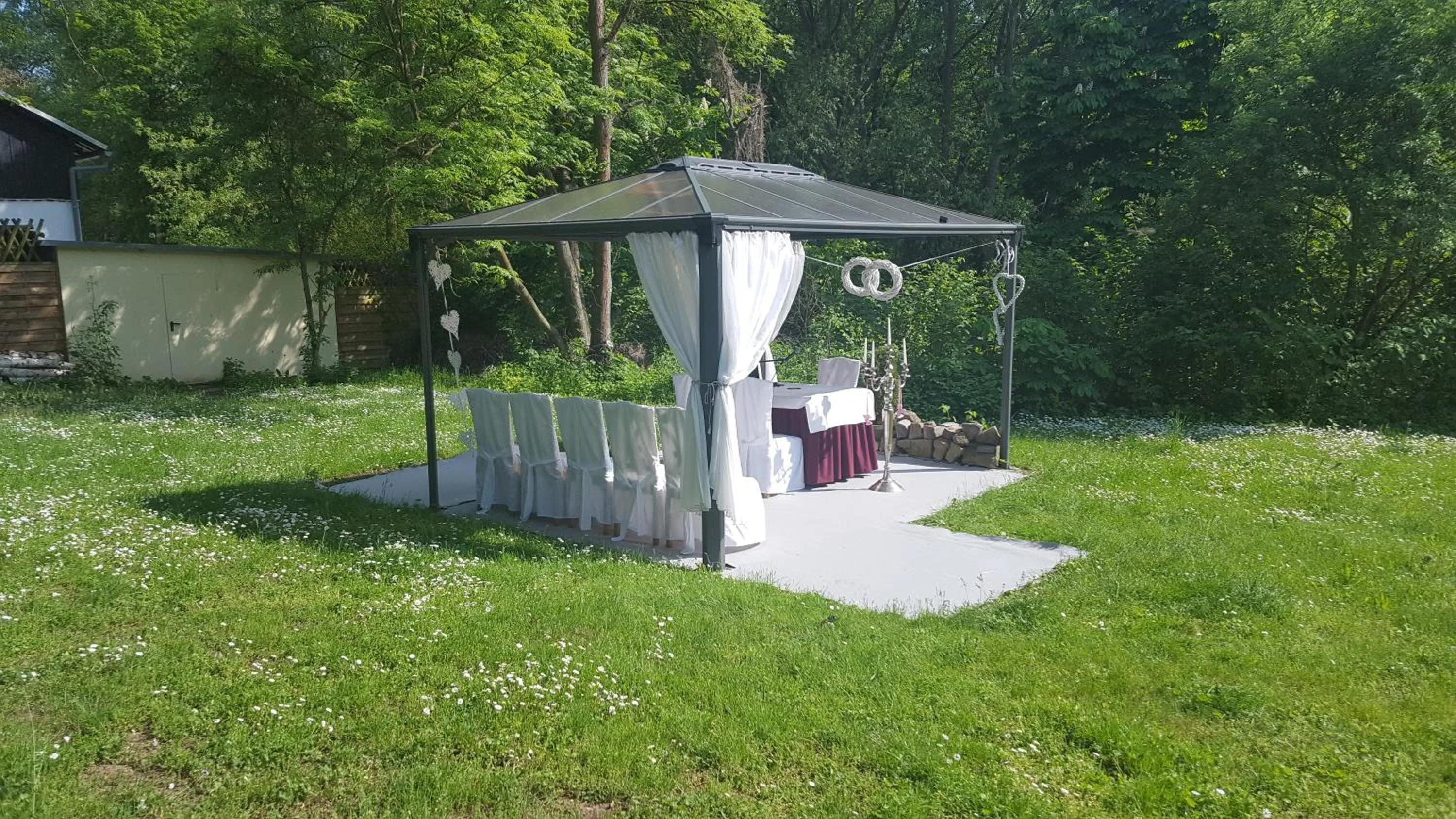 Garden in Hotel Wippertal - voll klimatisiert