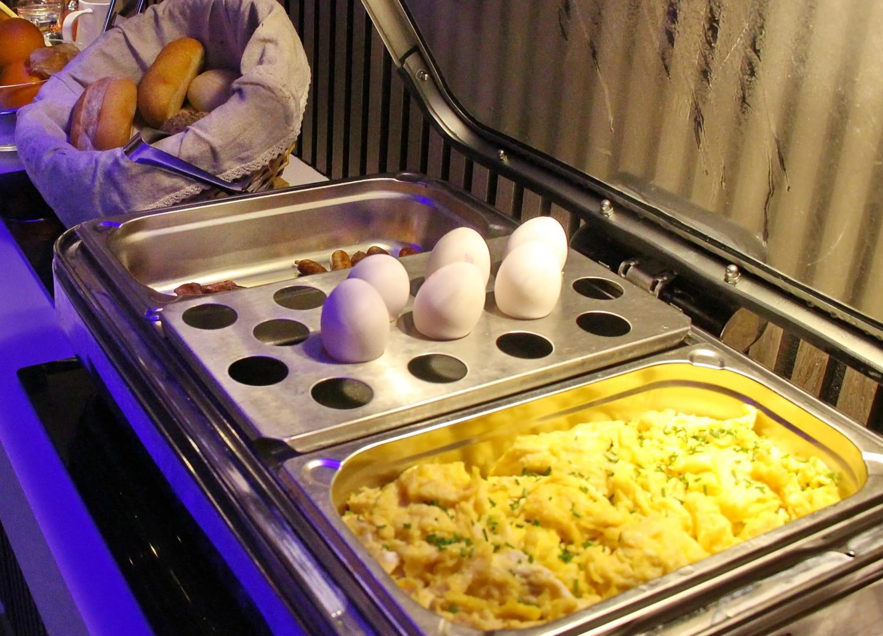 Breakfast in Hotel Wippertal - voll klimatisiert