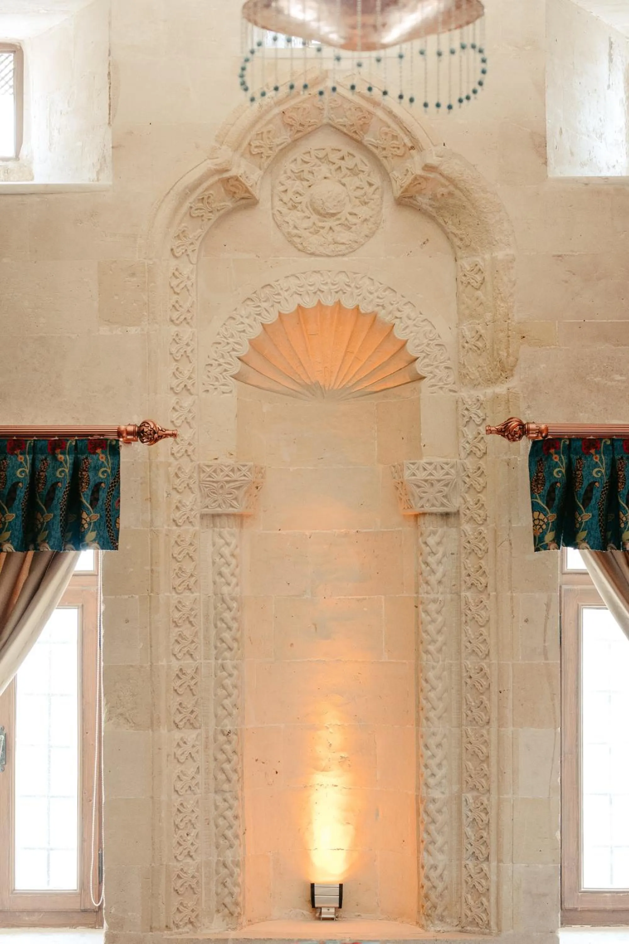 Decorative detail in Maridin Hotel