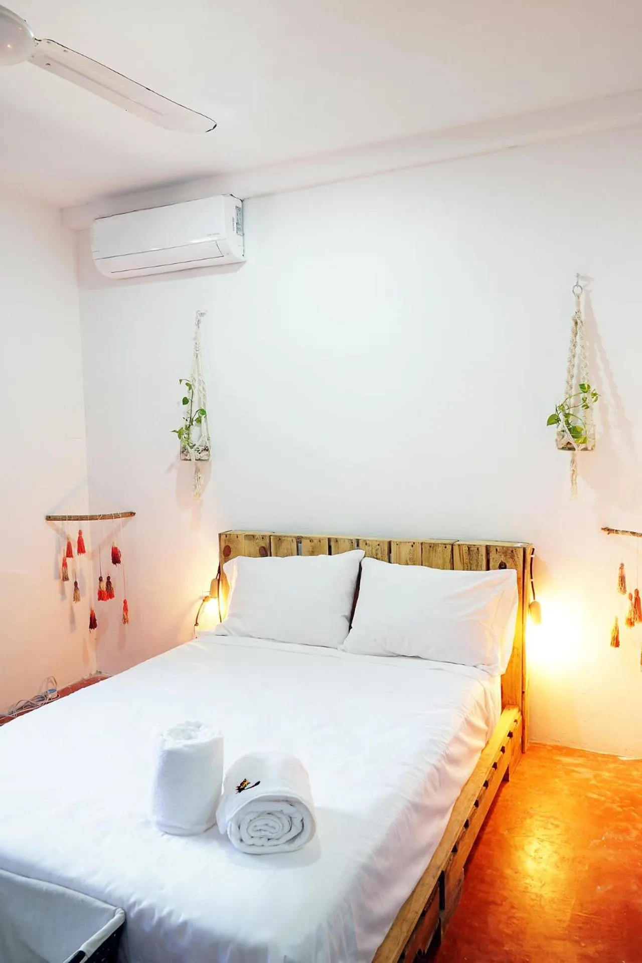 Bed in Red Panda Hostal