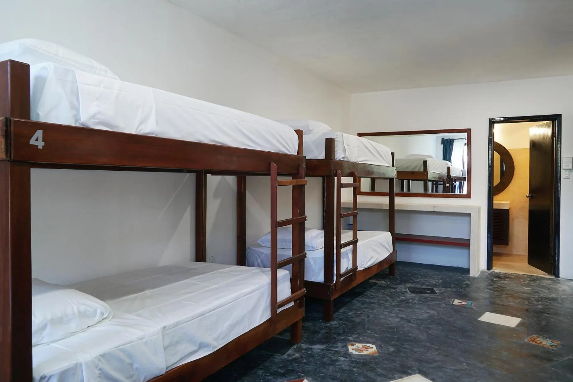 Bed in Red Panda Hostal