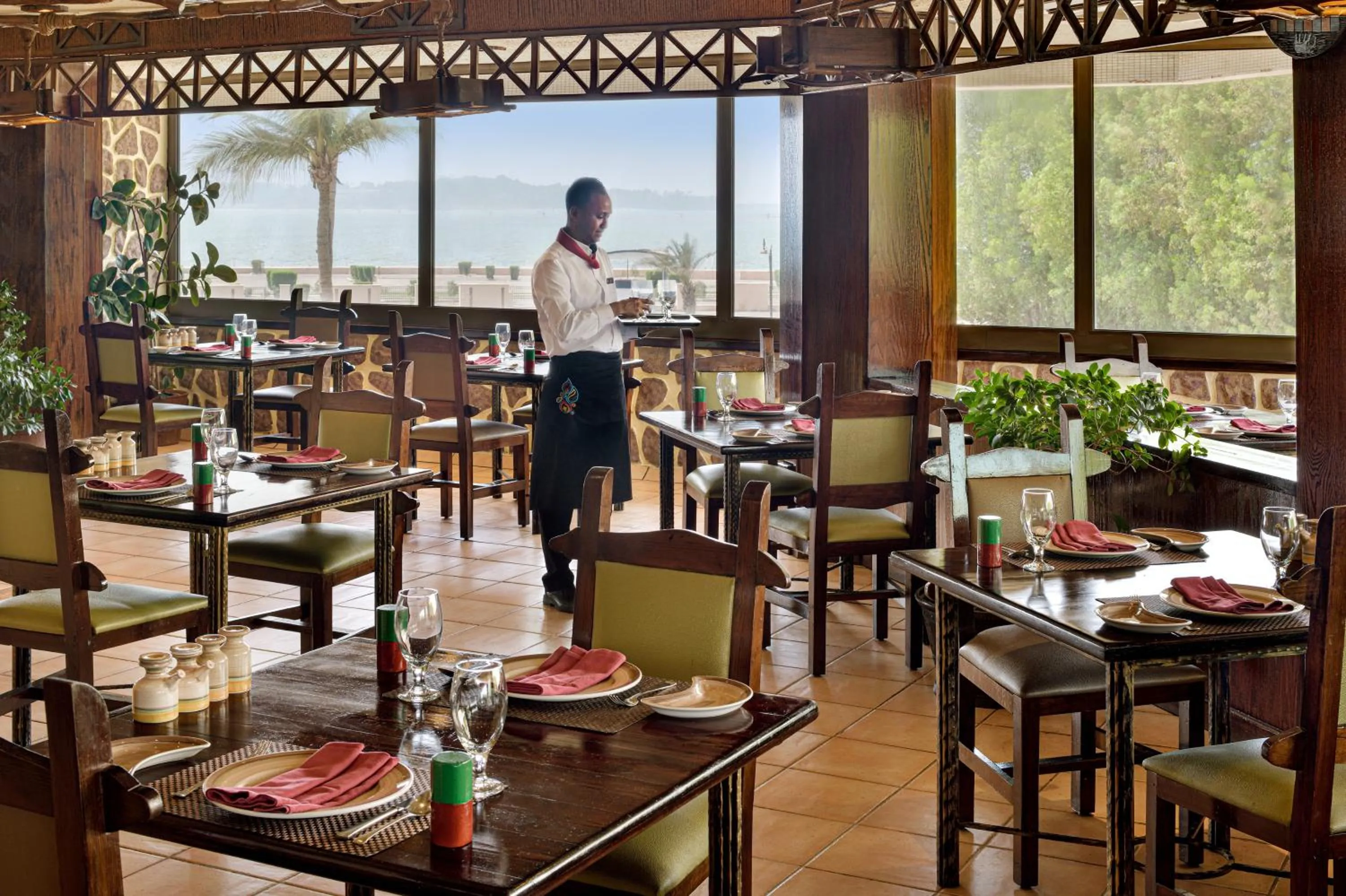 Restaurant/places to eat in InterContinental Jeddah by IHG