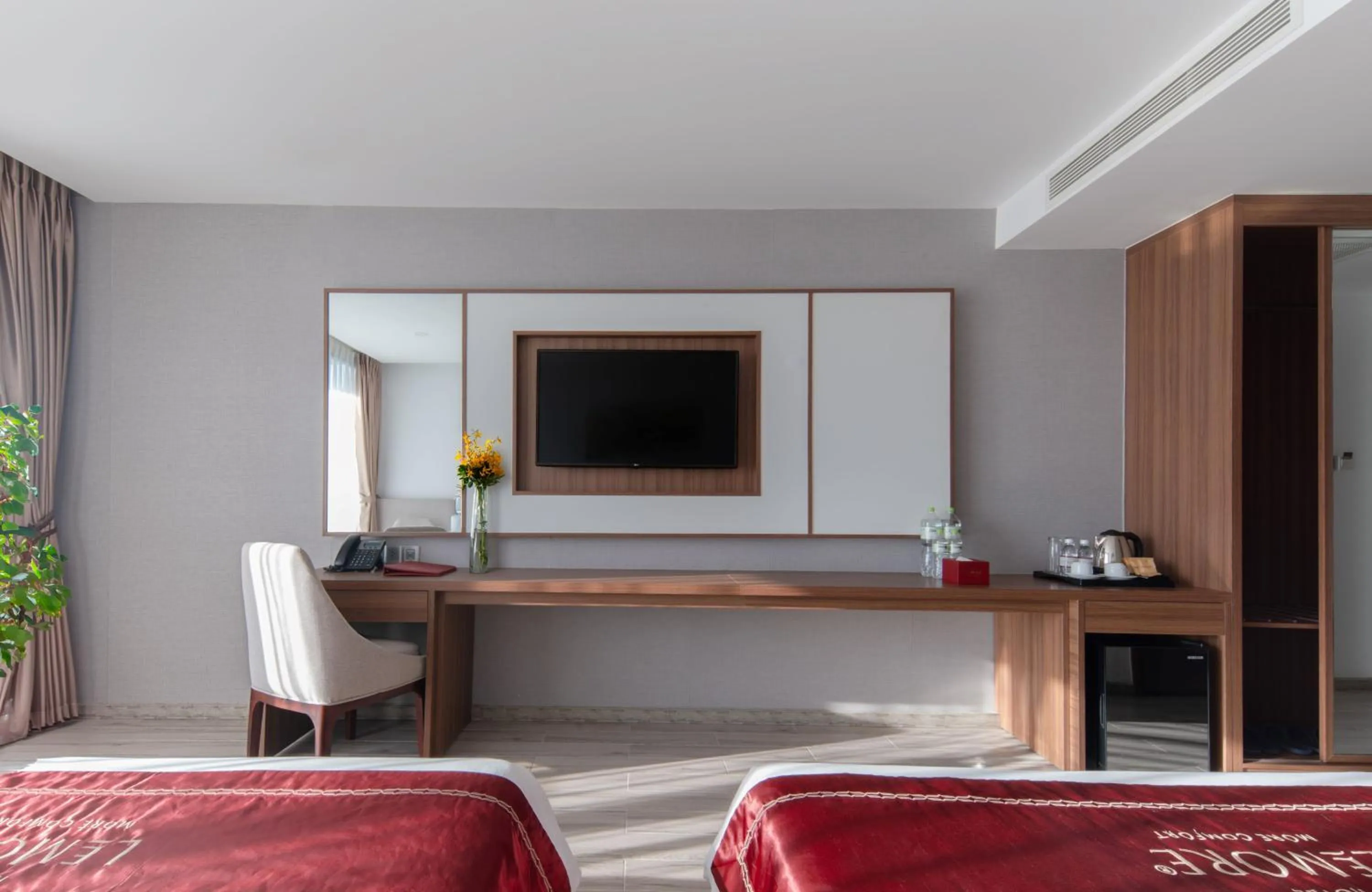 Bedroom, Bed in LeMore Hotel Nha Trang