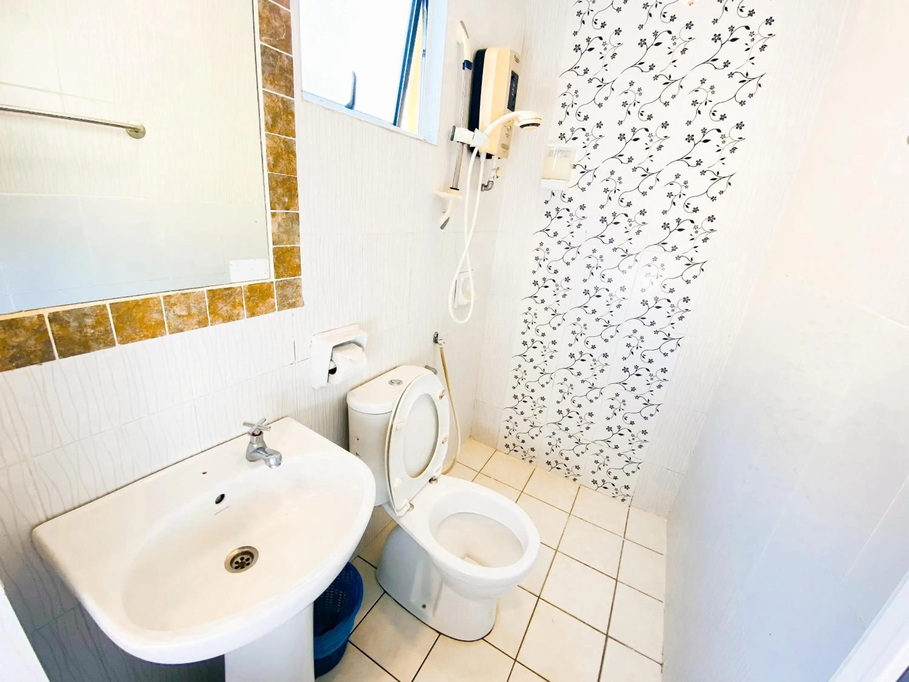 Bathroom in Sun Inns Hotel Bandar Puchong Utama