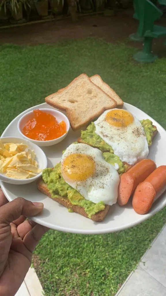 Breakfast in The Retreat Hotel