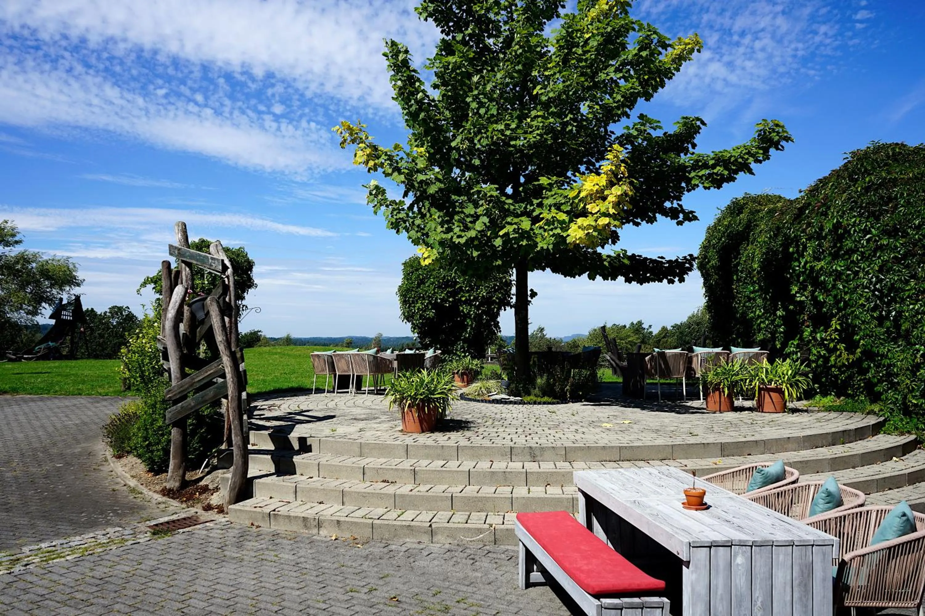 Property building in Hainberg Hotel Garni