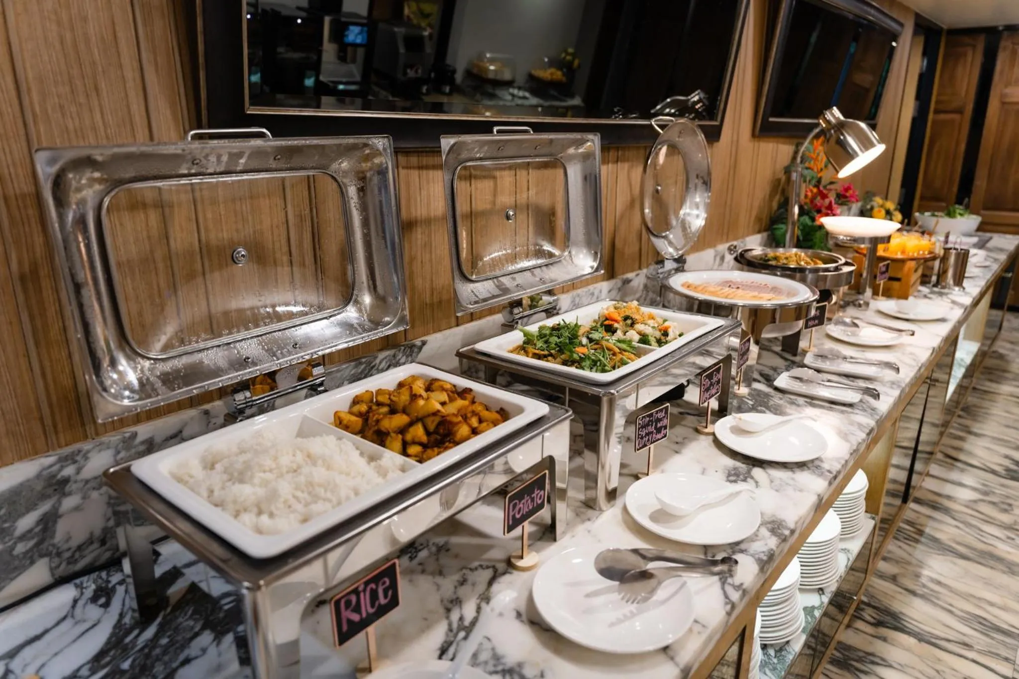 Breakfast in Arcadia Suites Bangkok